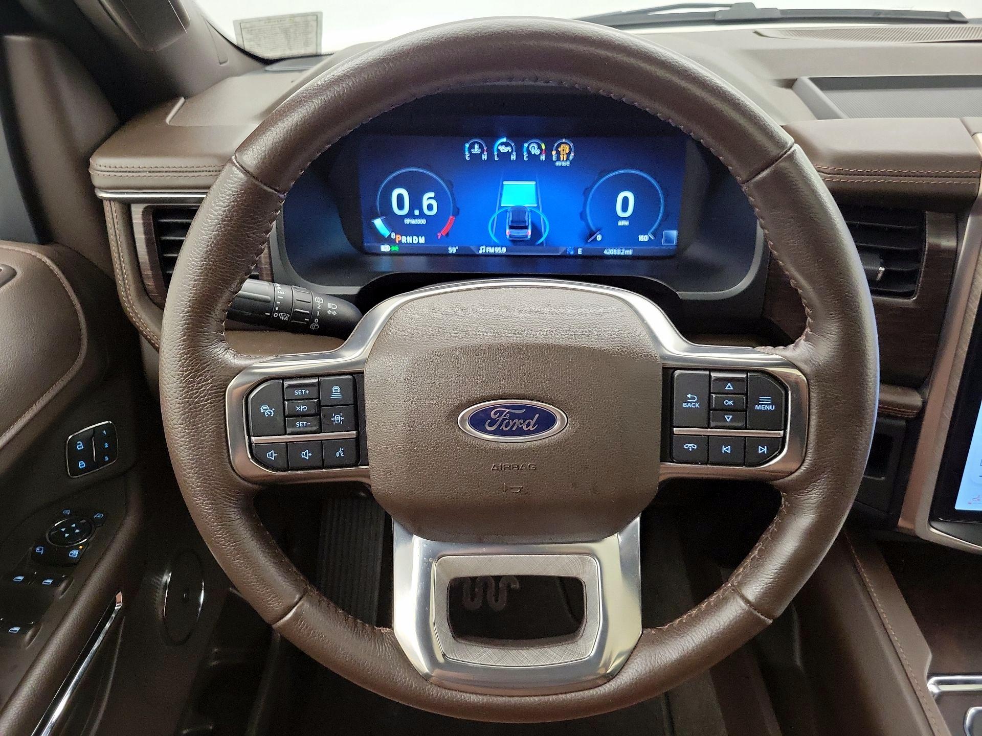 Thumbnail: 2022 Ford Expedition - 10