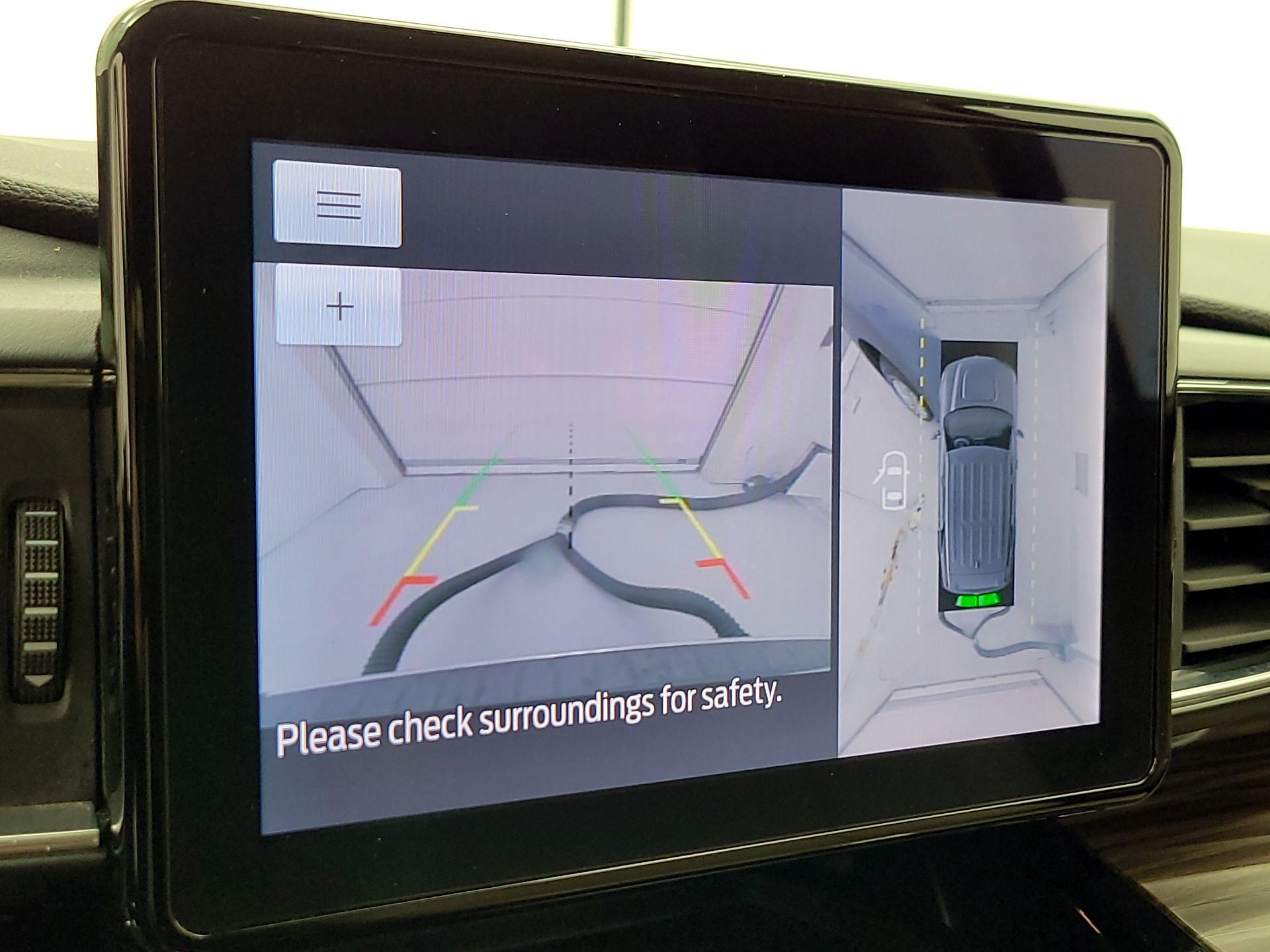 Thumbnail: 2021 Ford Explorer - 15