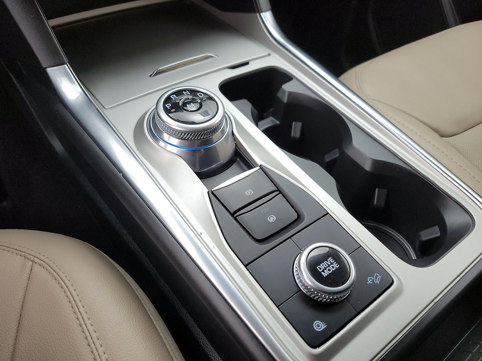 Thumbnail: 2021 Ford Explorer - 18