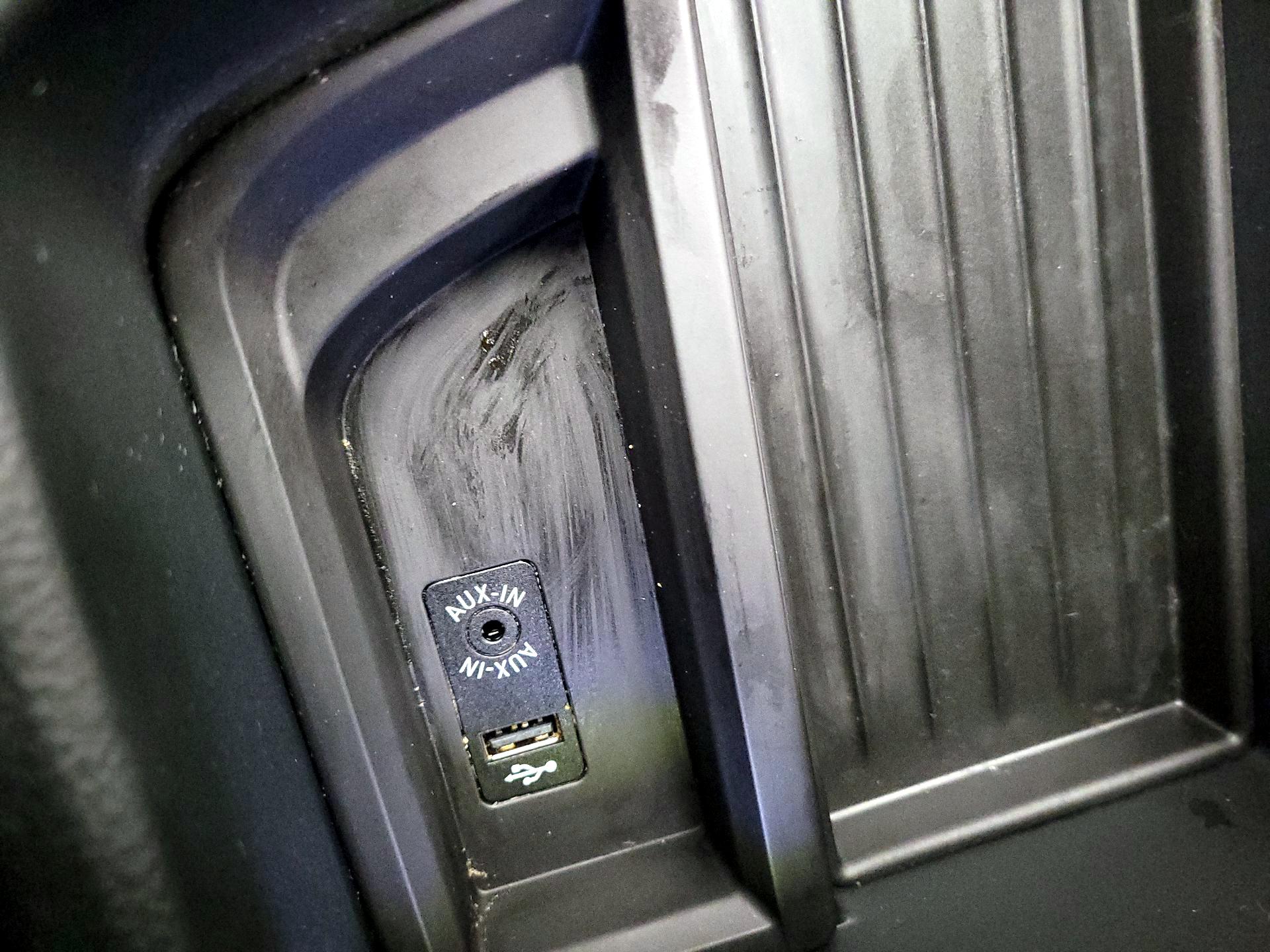 Thumbnail: 2016 BMW 3 Series - 18