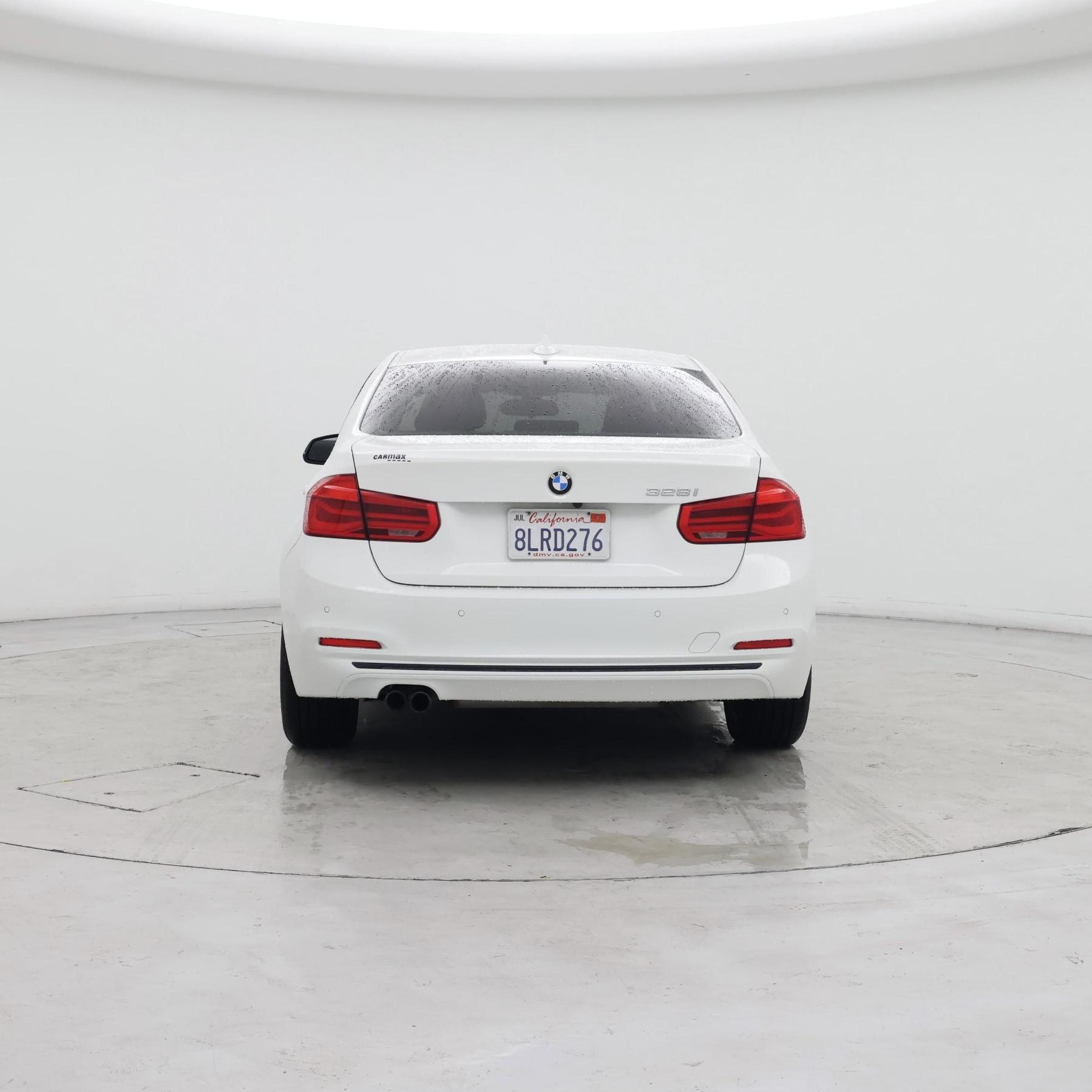 Thumbnail: 2016 BMW 3 Series - 6