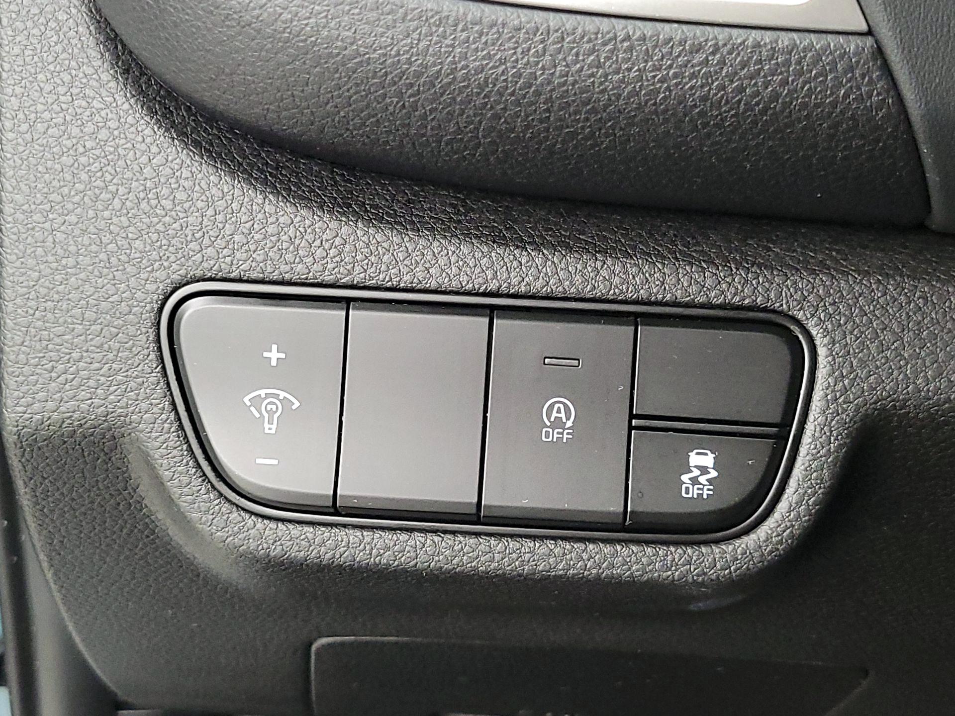 Thumbnail: 2024 Kia Seltos - 13