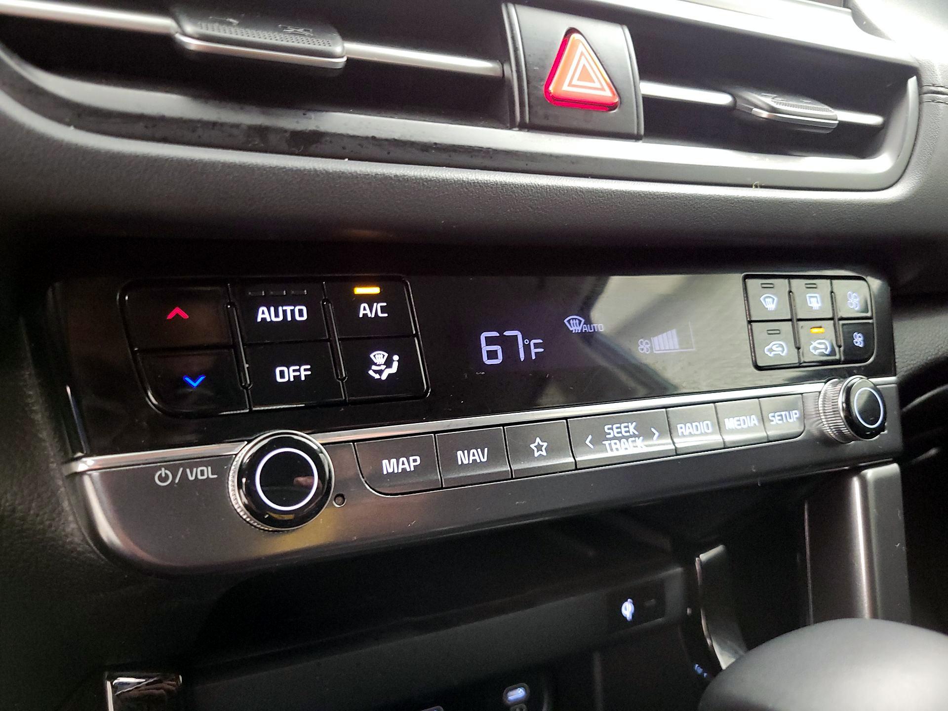 Thumbnail: 2024 Kia Seltos - 16