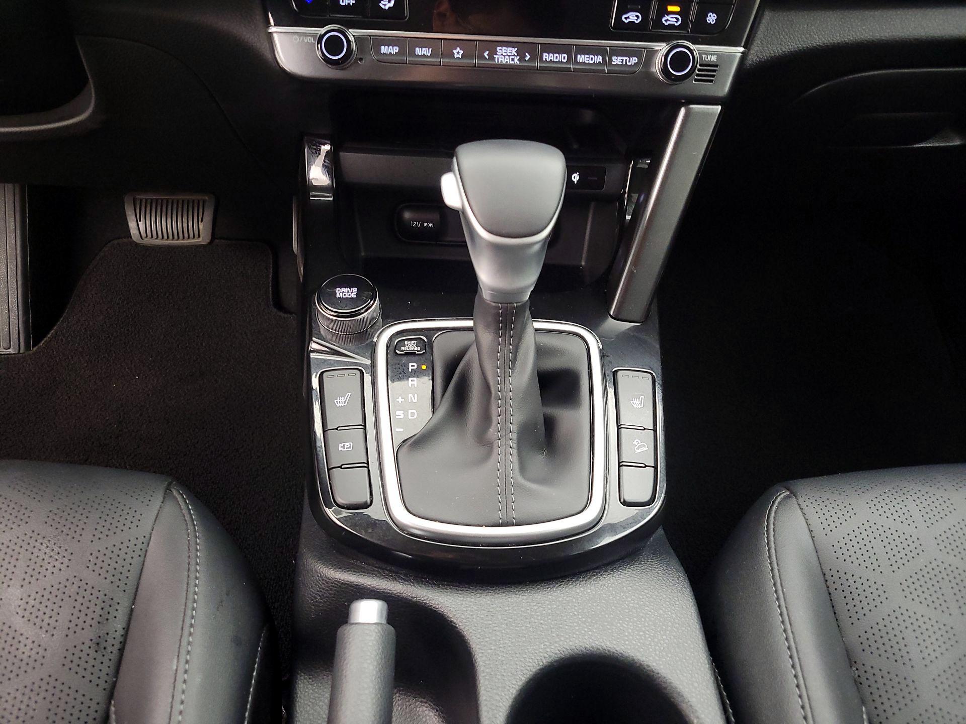 Thumbnail: 2024 Kia Seltos - 17