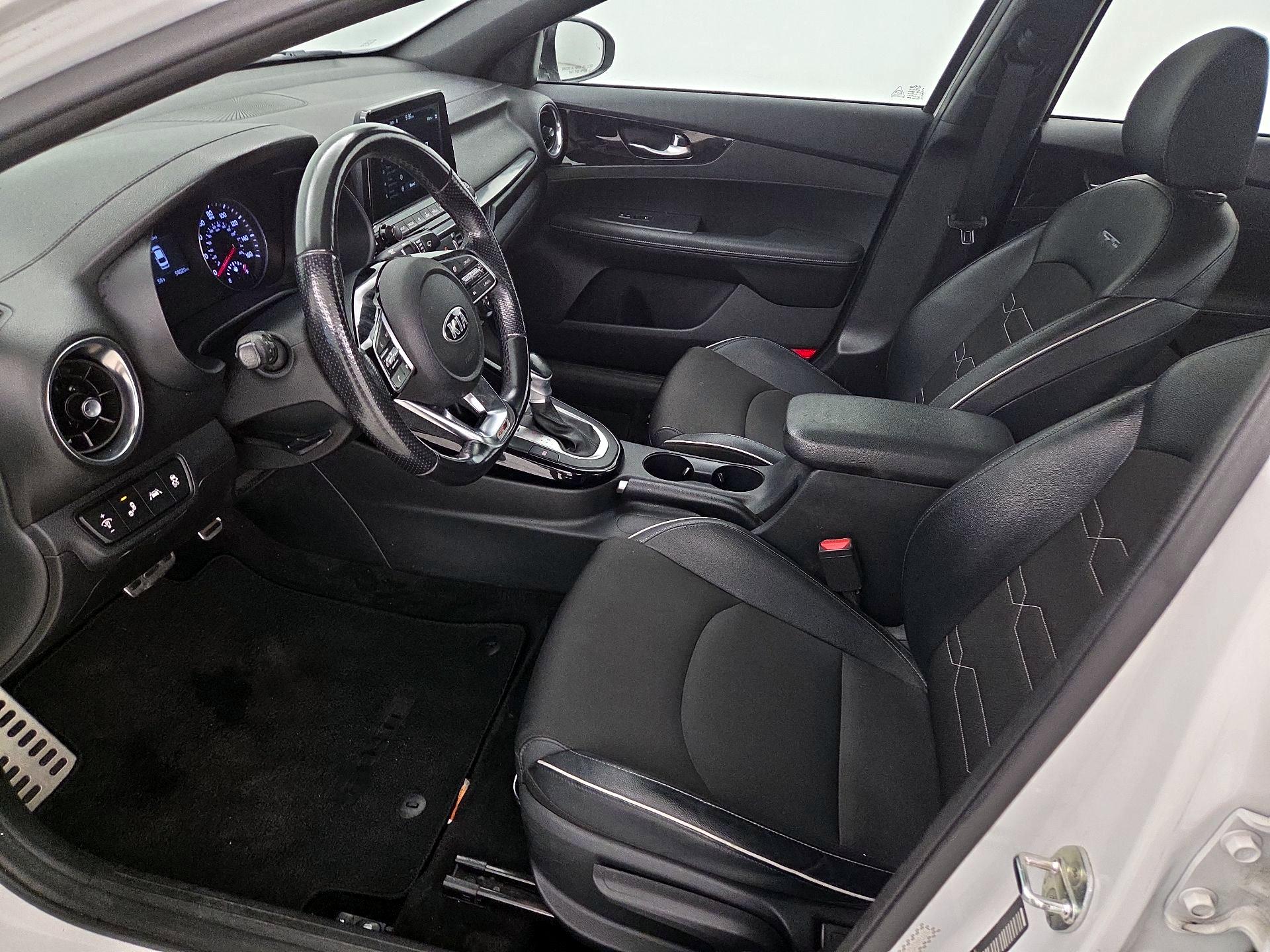 Thumbnail: 2021 Kia Forte - 11