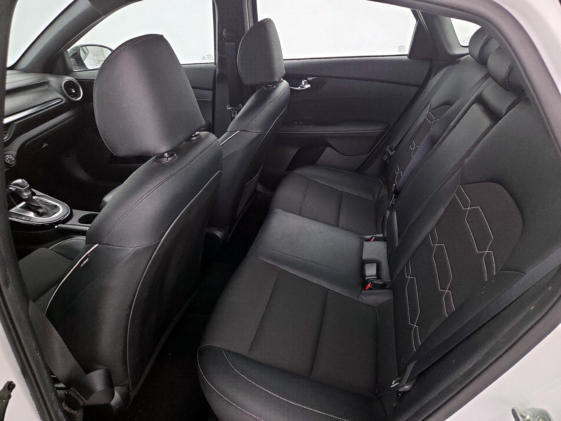 Thumbnail: 2021 Kia Forte - 19