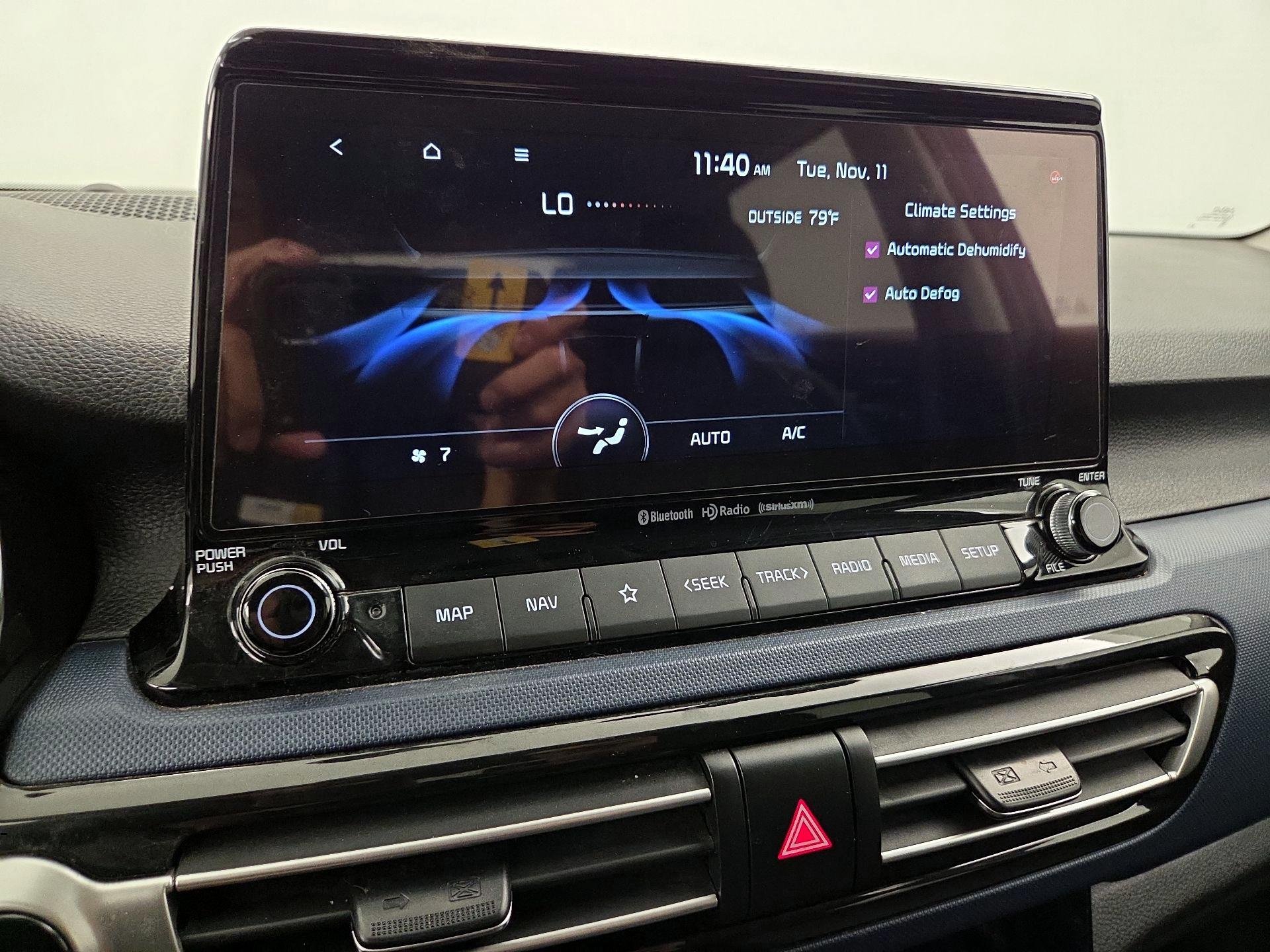 Thumbnail: 2023 Kia Seltos - 17