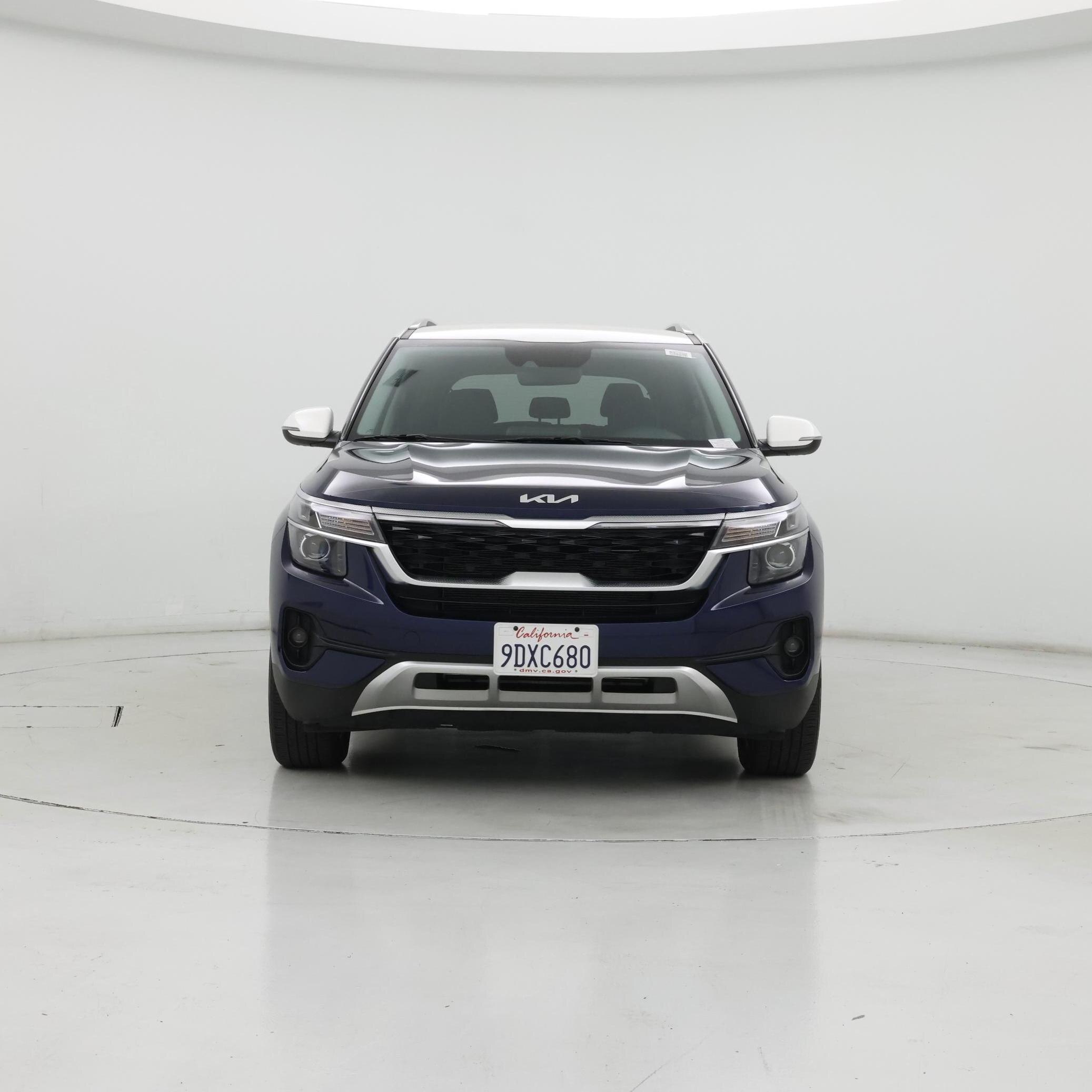 Thumbnail: 2023 Kia Seltos - 5