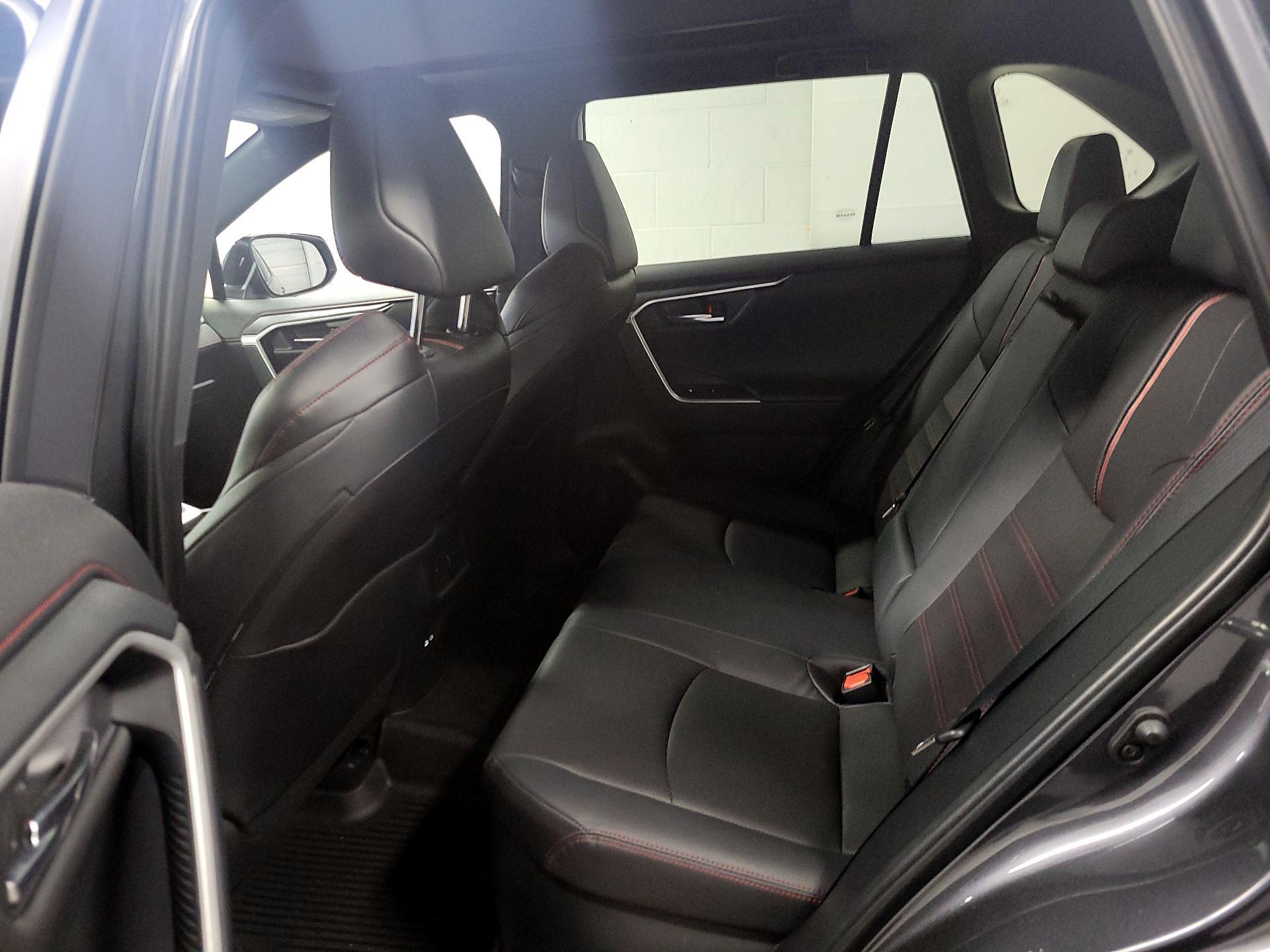 Thumbnail: 2024 Toyota RAV4 - 18