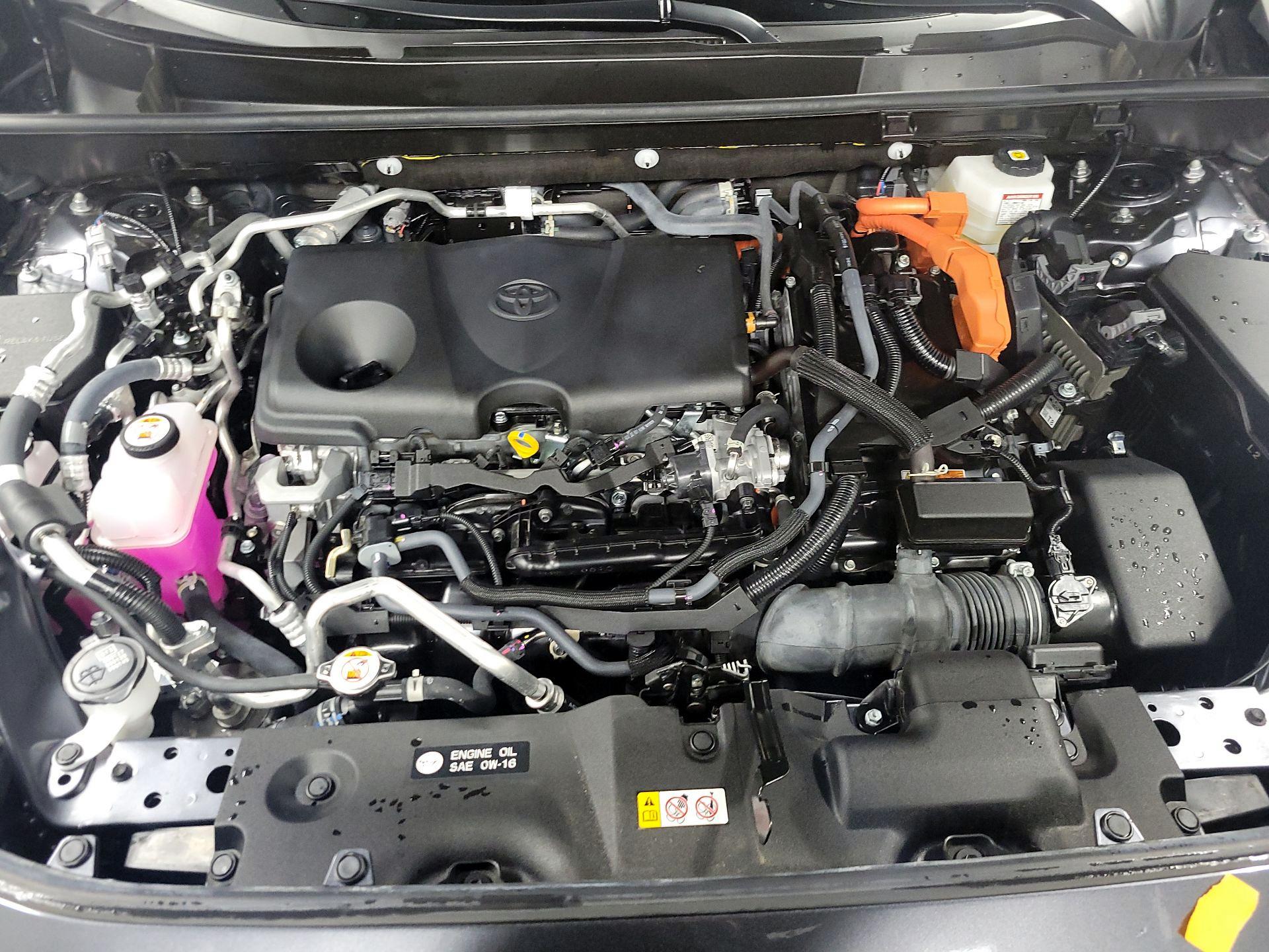 Thumbnail: 2024 Toyota RAV4 - 20