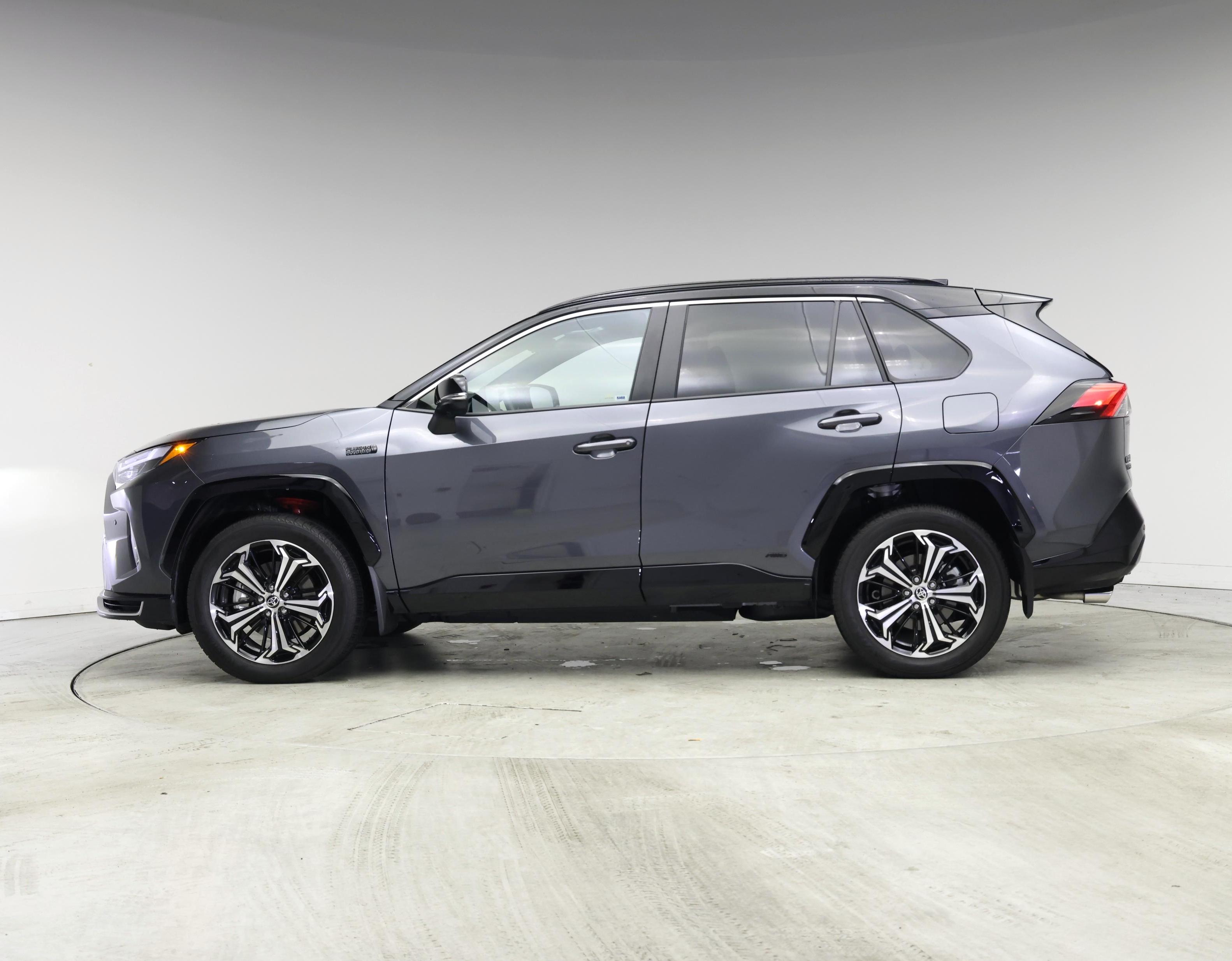 Thumbnail: 2024 Toyota RAV4 - 3