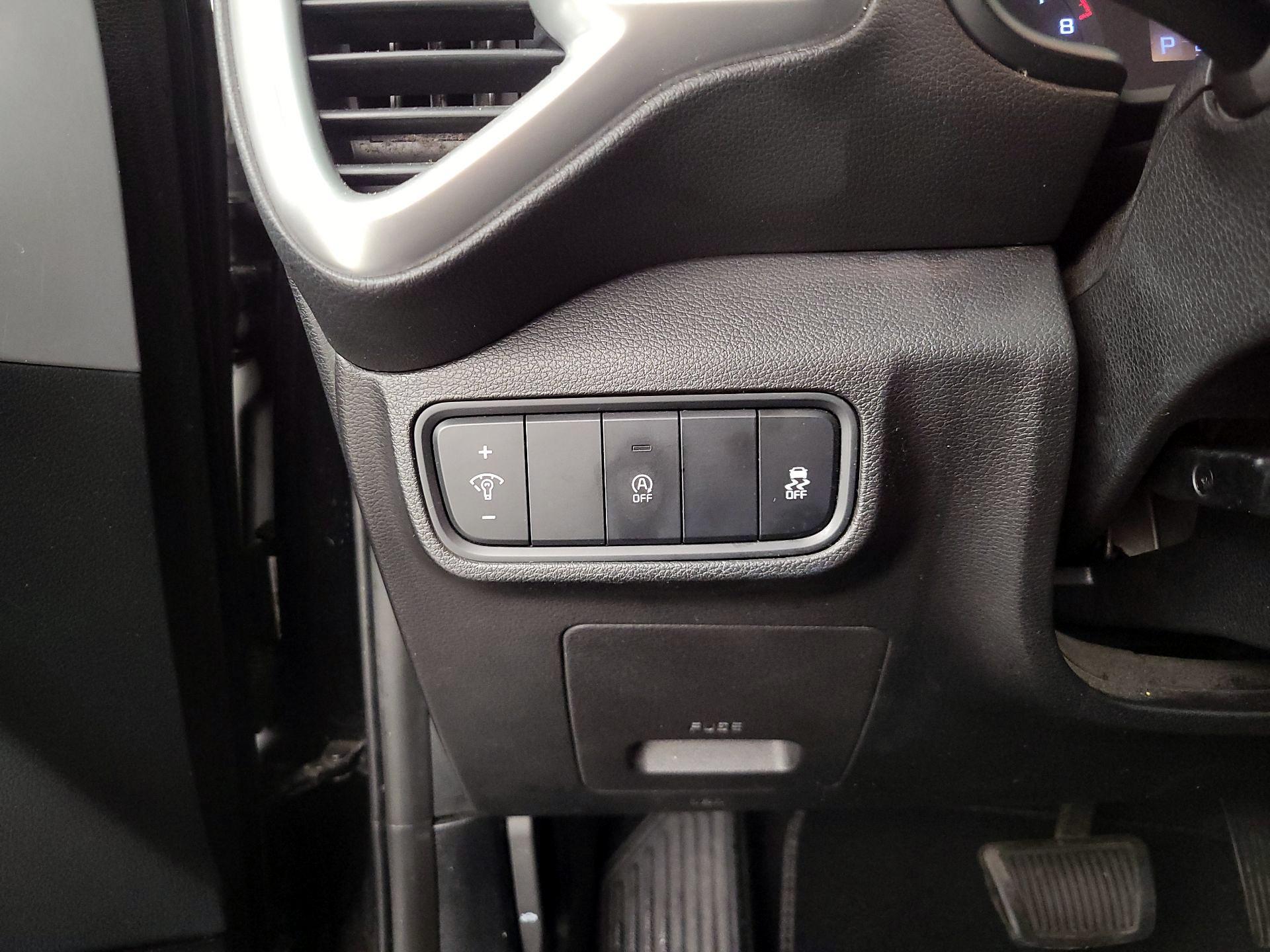 Thumbnail: 2021 Kia Soul - 13