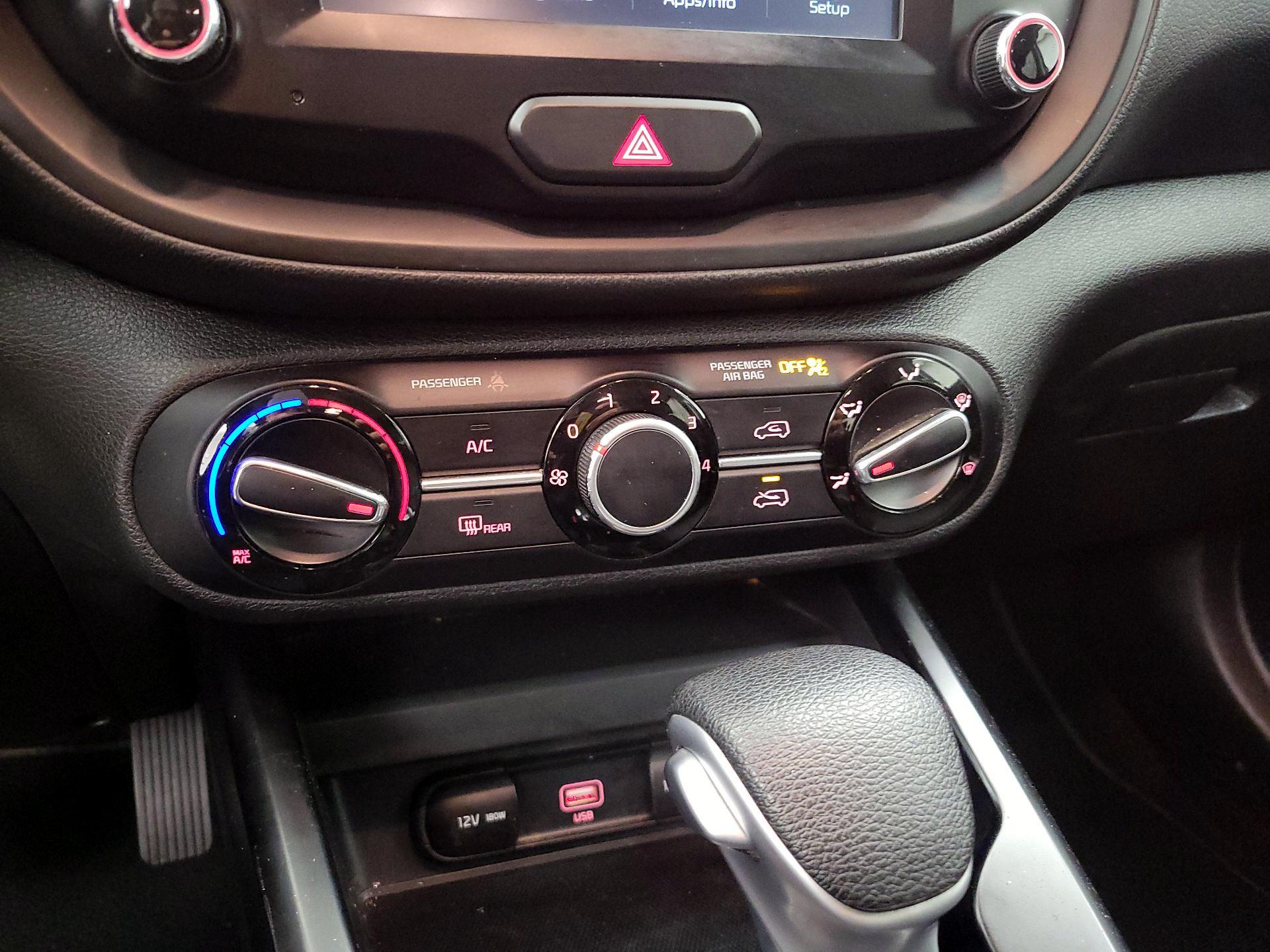 Thumbnail: 2021 Kia Soul - 16