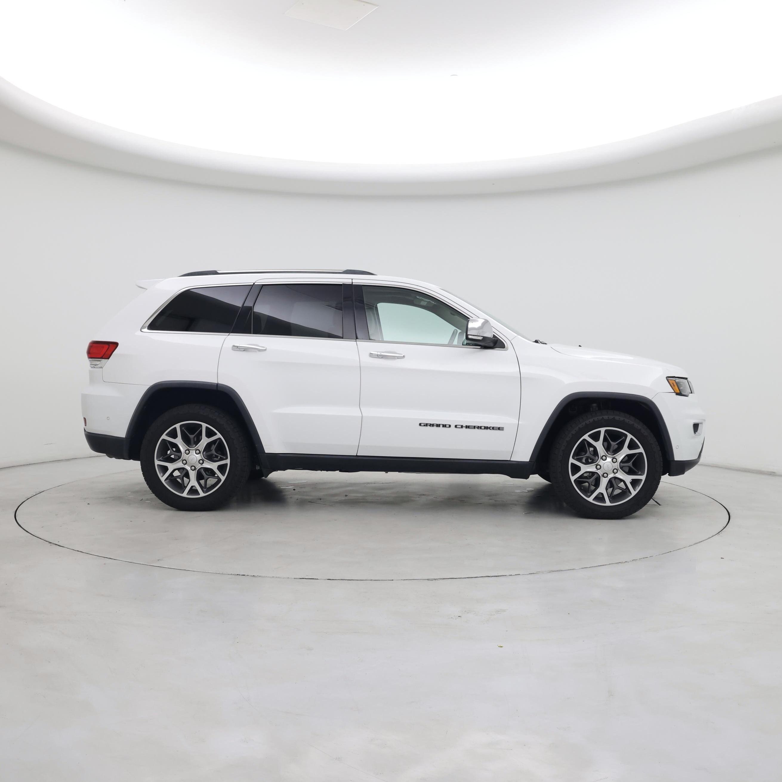 Thumbnail: 2020 Jeep Grand Cherokee - 7