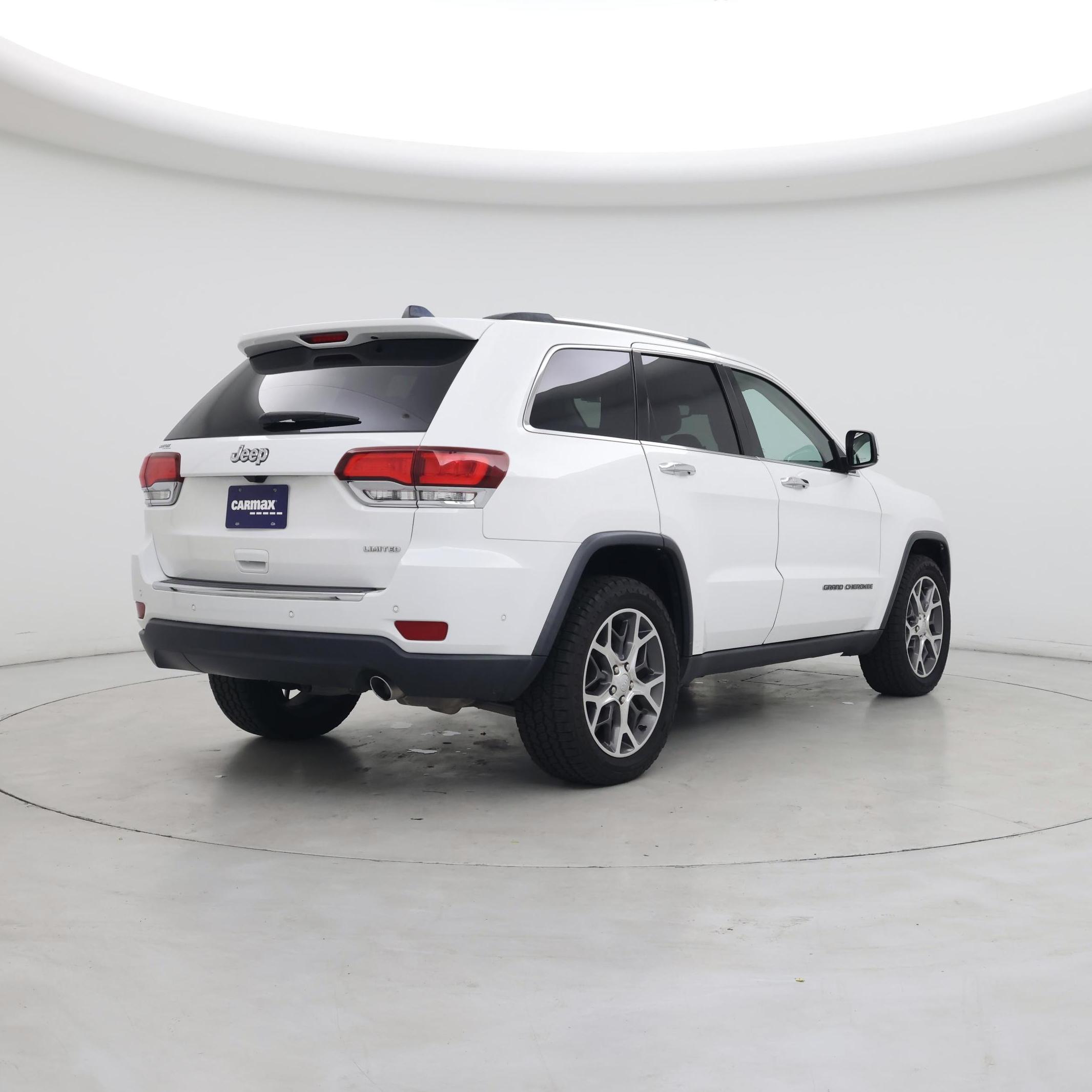 Thumbnail: 2020 Jeep Grand Cherokee - 8