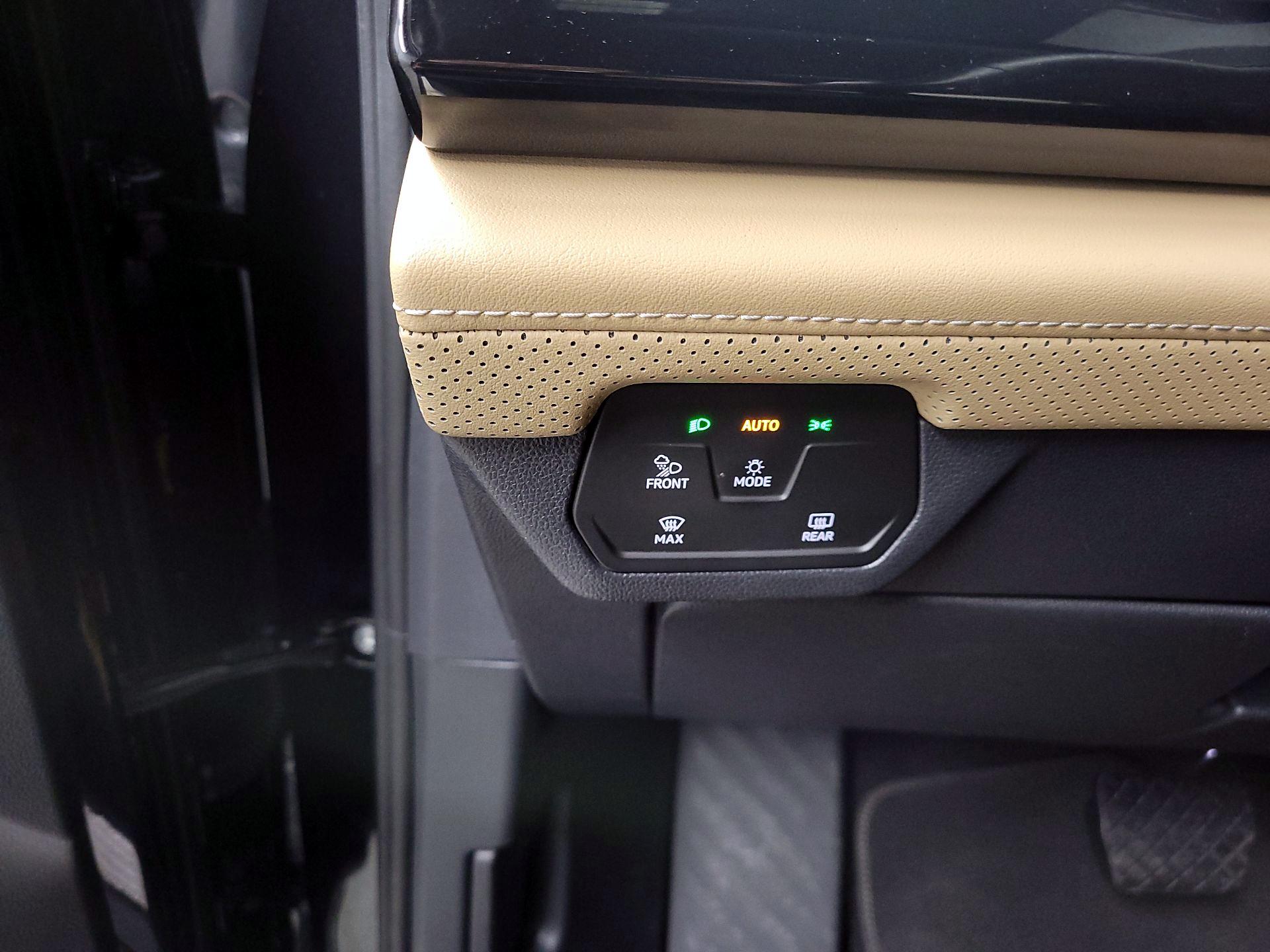 Thumbnail: 2024 Volkswagen Atlas - 13