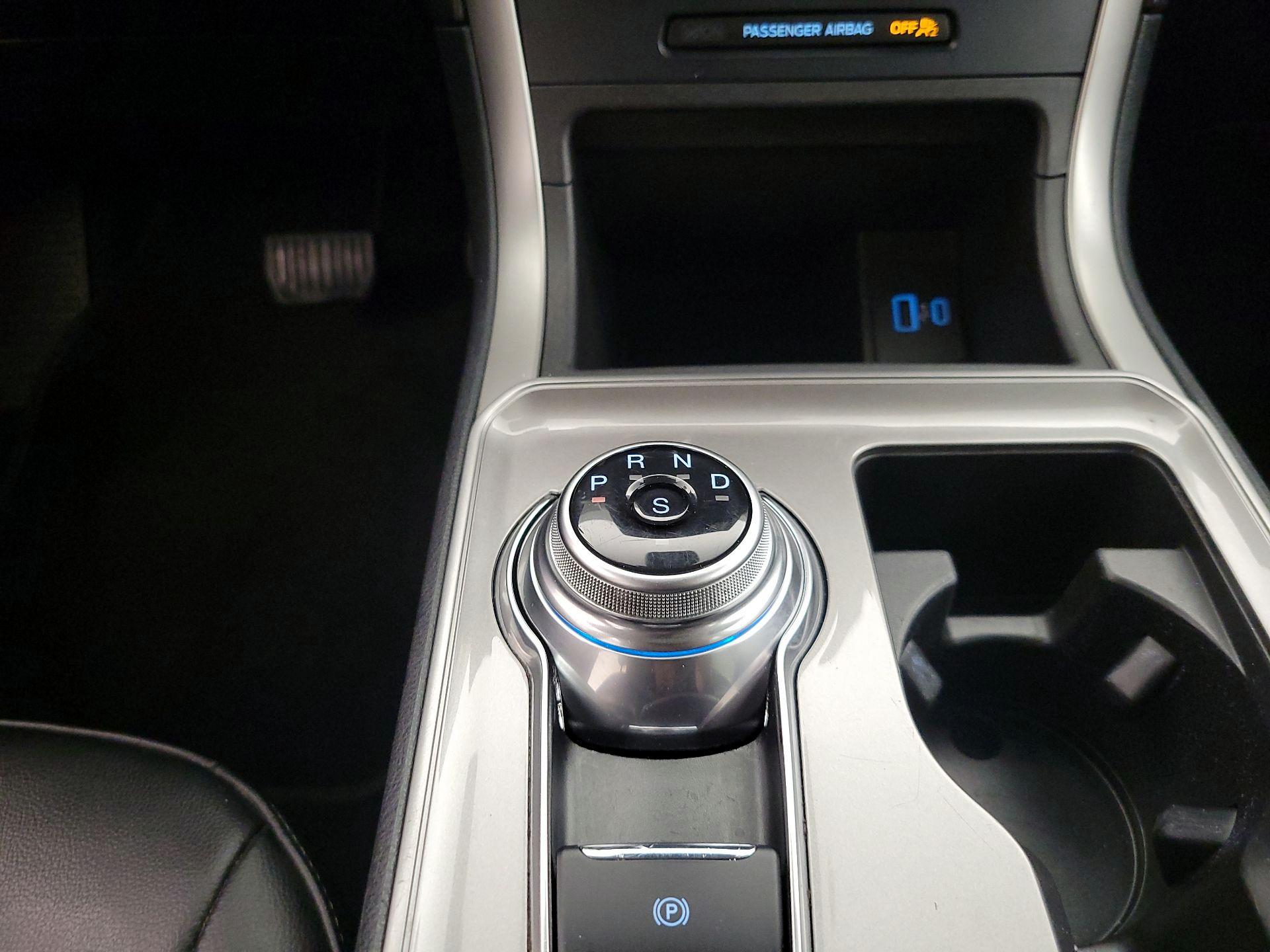 Thumbnail: 2023 Ford Edge - 17