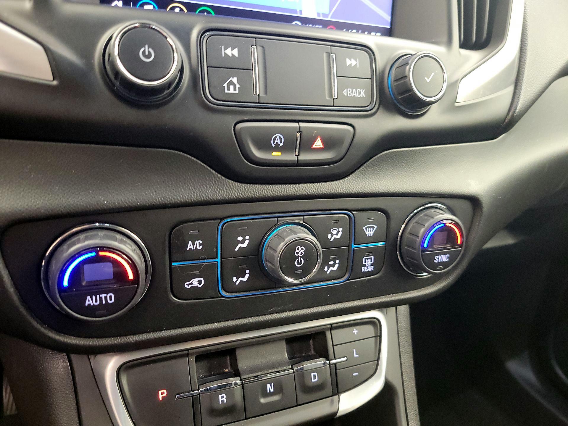 Thumbnail: 2022 GMC Terrain - 16