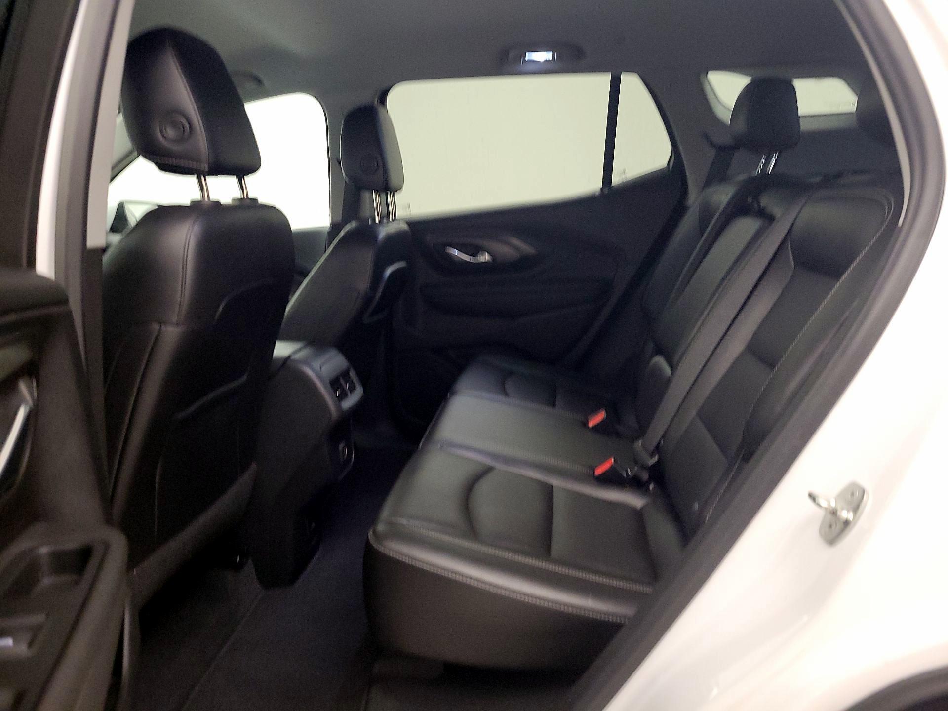 Thumbnail: 2022 GMC Terrain - 19