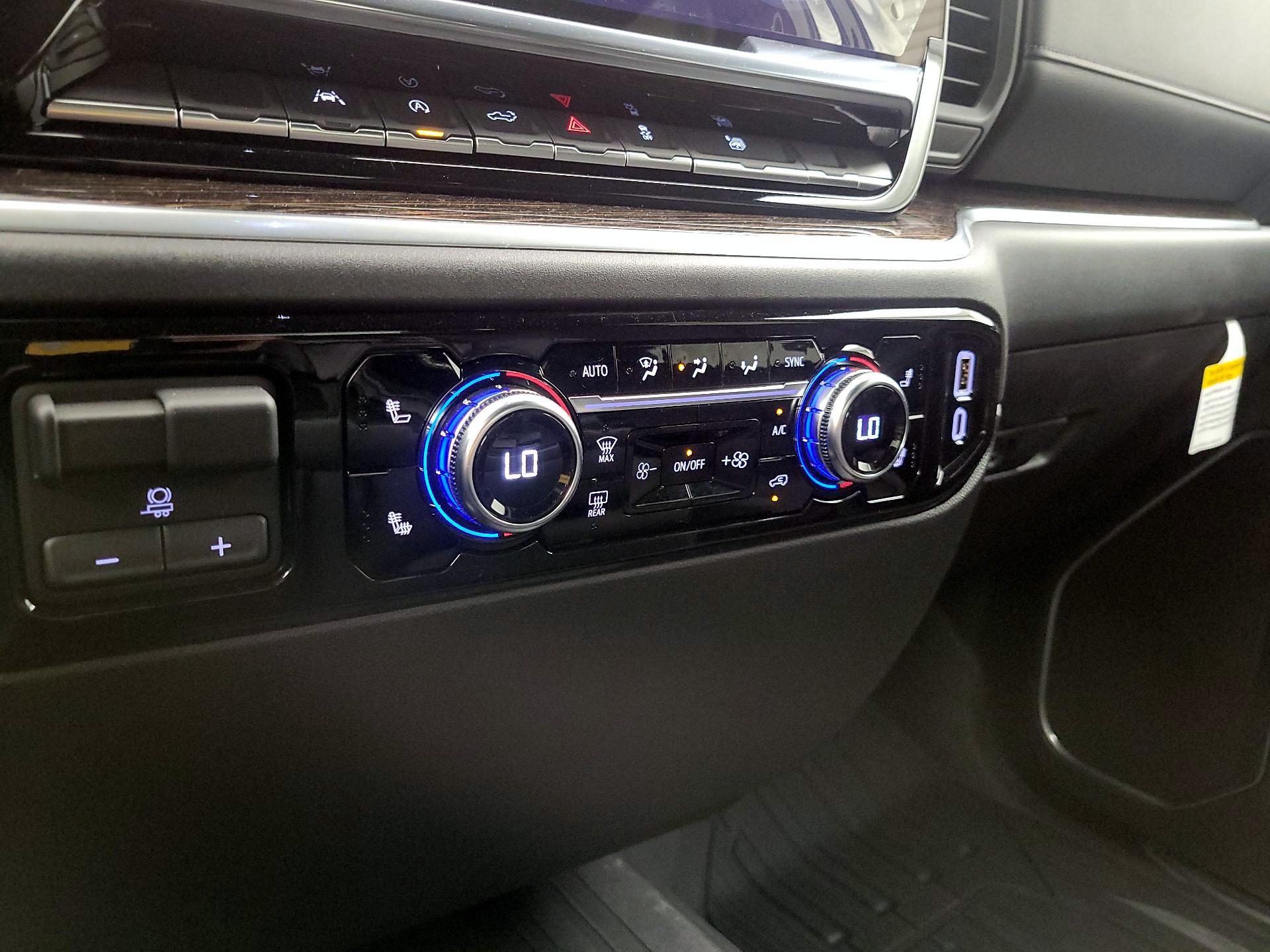 Thumbnail: 2025 GMC Sierra 1500 - 17