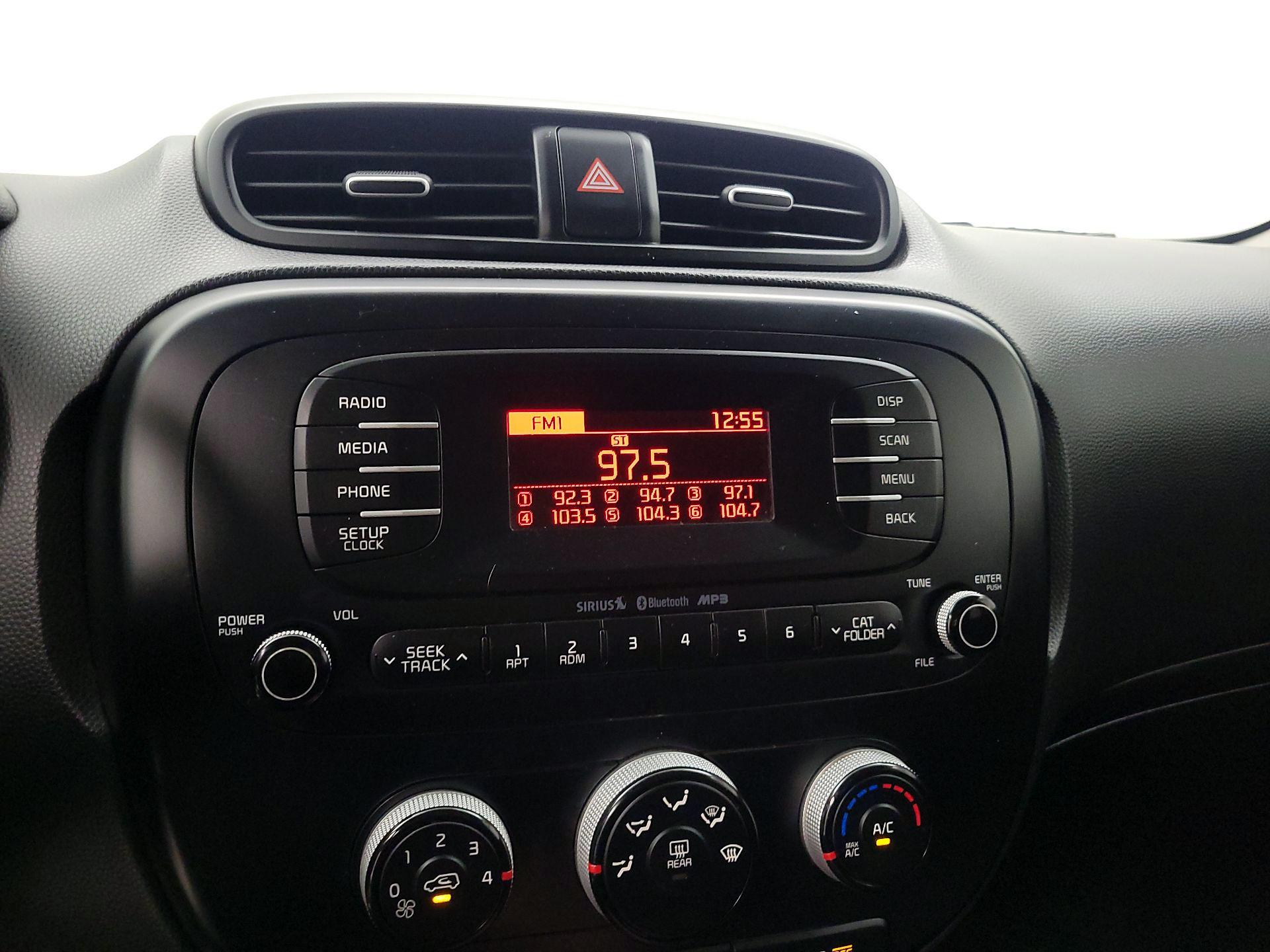 Thumbnail: 2016 Kia Soul - 14