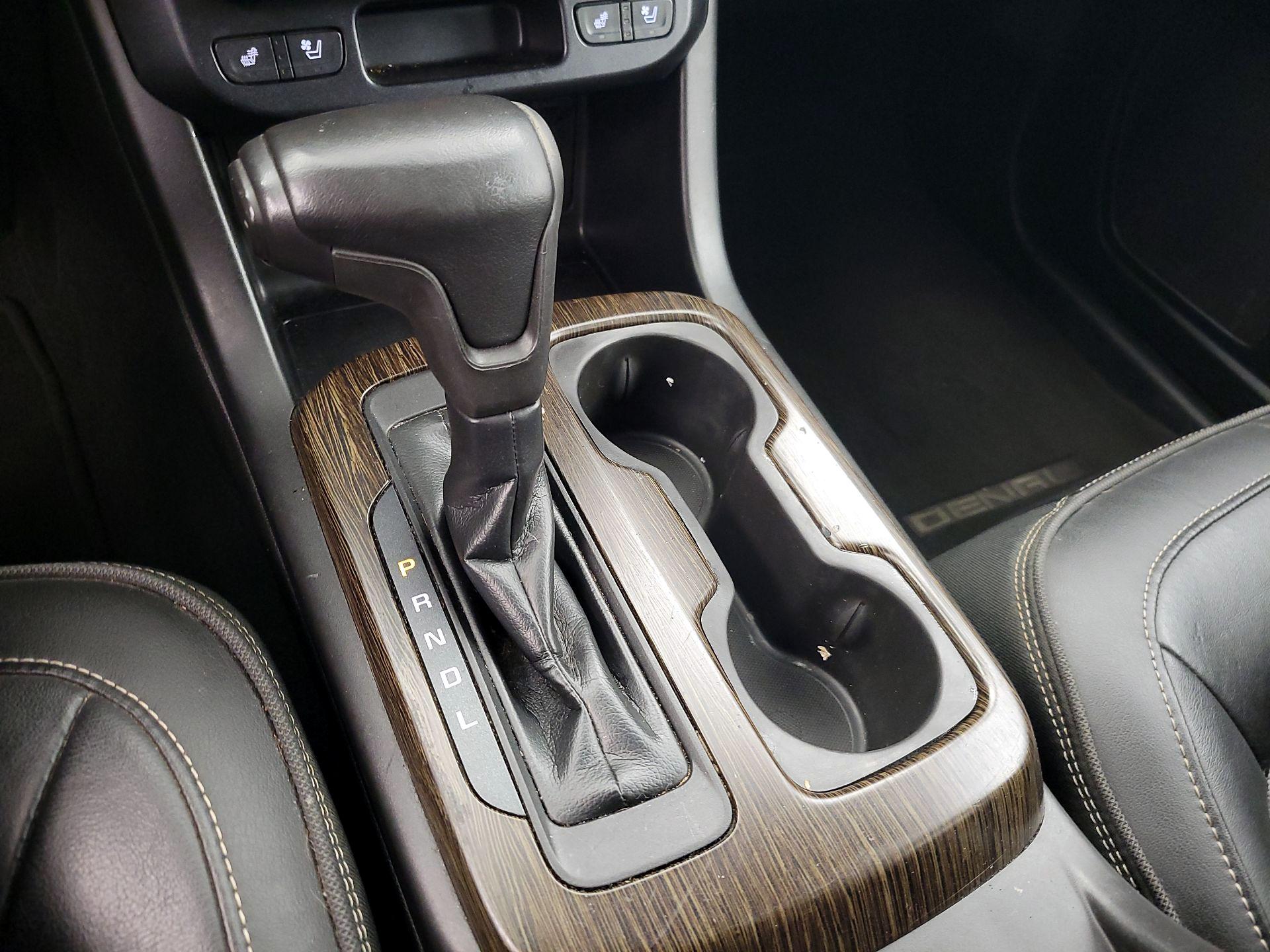 Thumbnail: 2019 GMC Canyon - 17