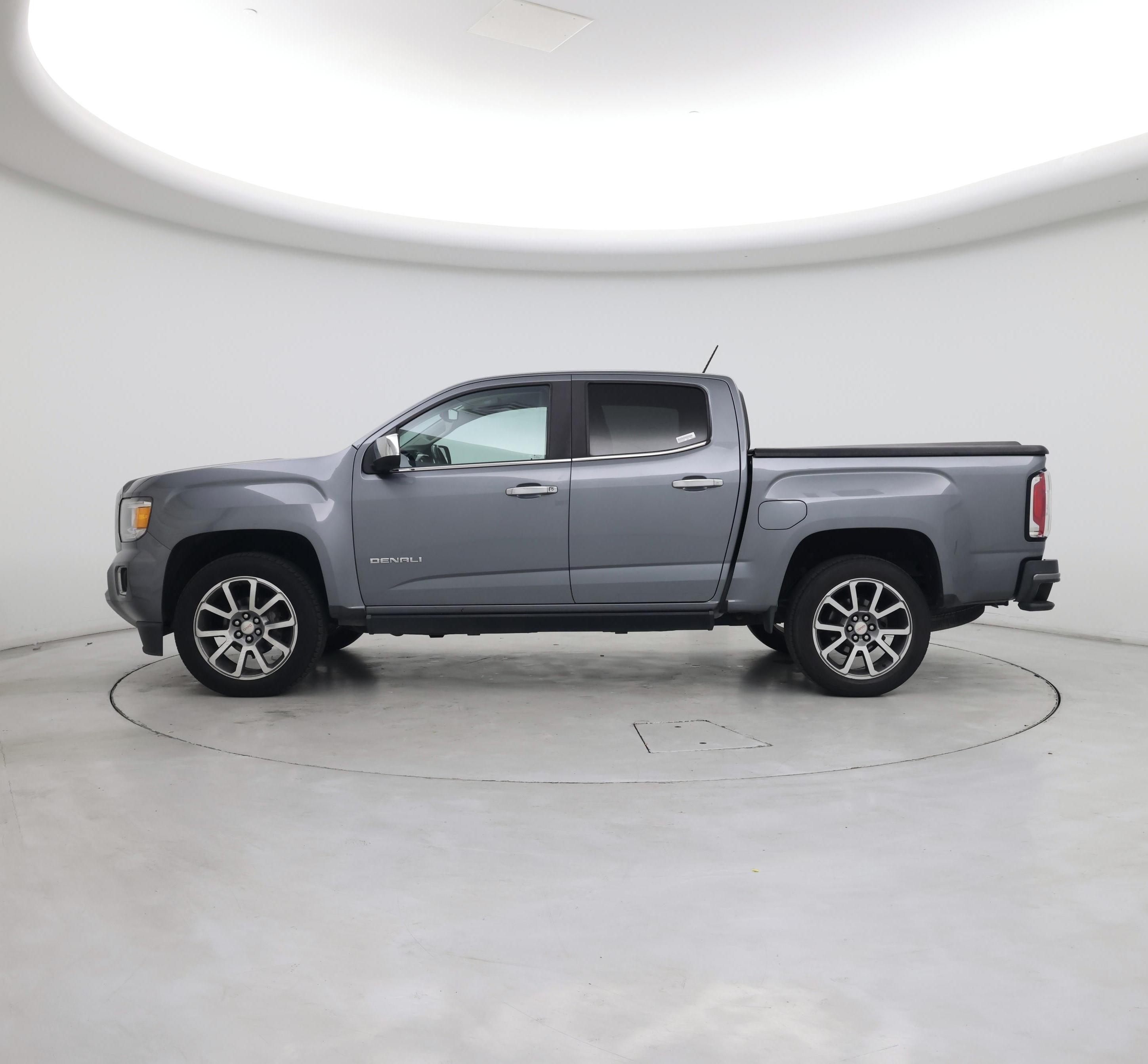 Thumbnail: 2019 GMC Canyon - 3