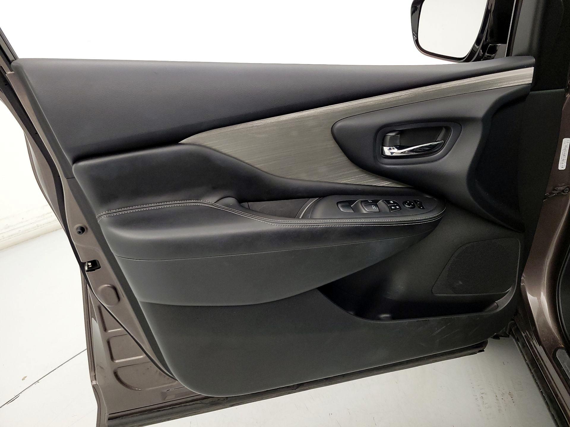 Thumbnail: 2015 Nissan Murano - 12