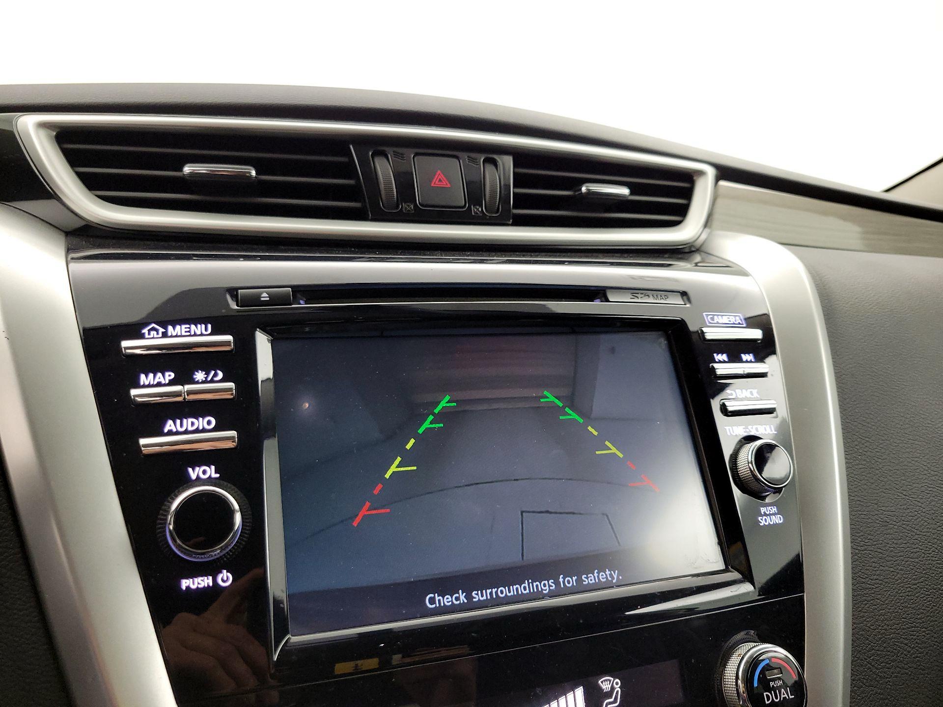 Thumbnail: 2015 Nissan Murano - 15