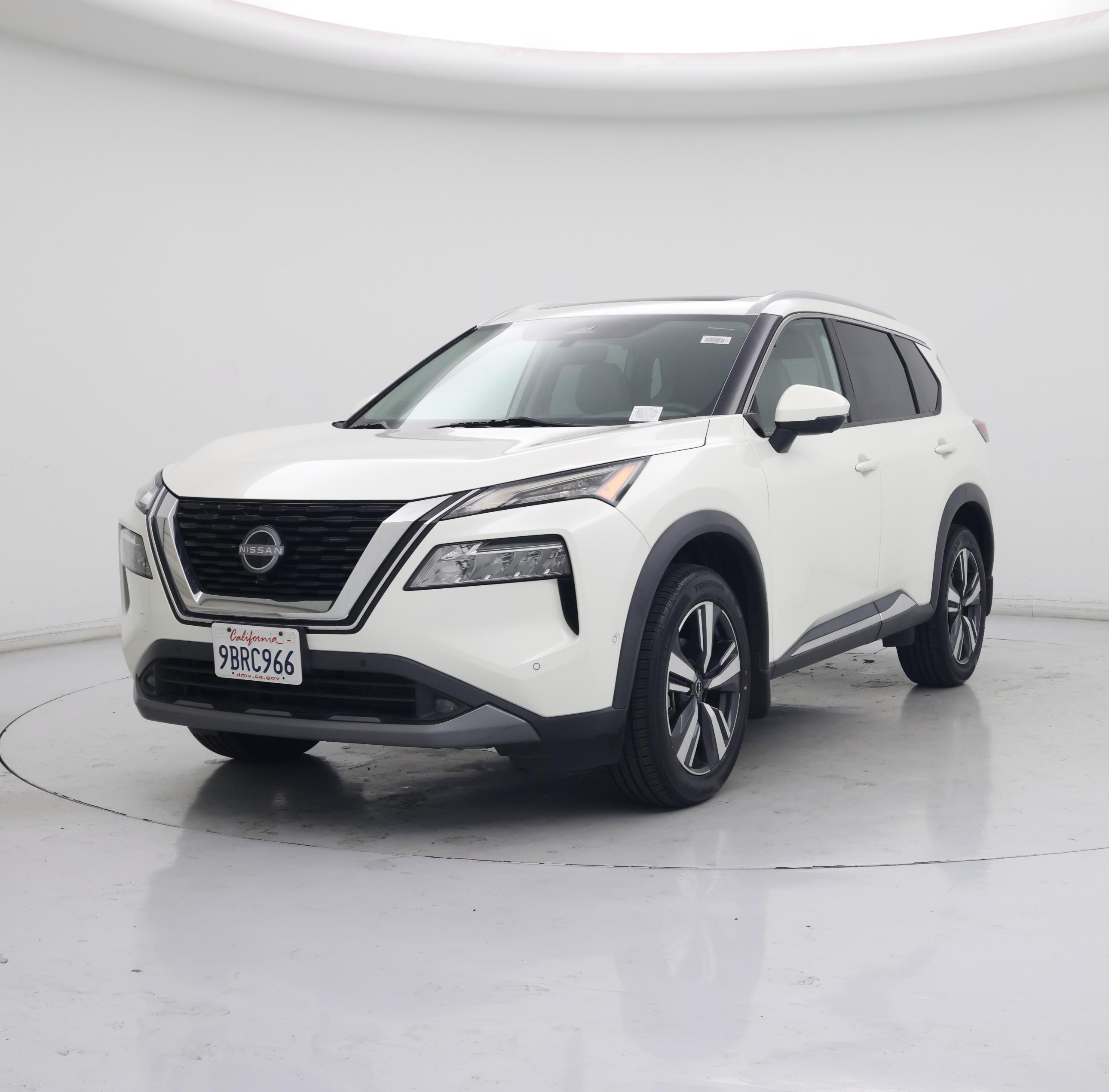 Thumbnail: 2022 Nissan Rogue - 4