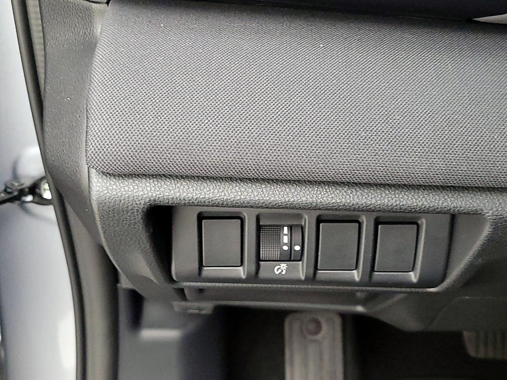 Thumbnail: 2025 Subaru Outback - 13