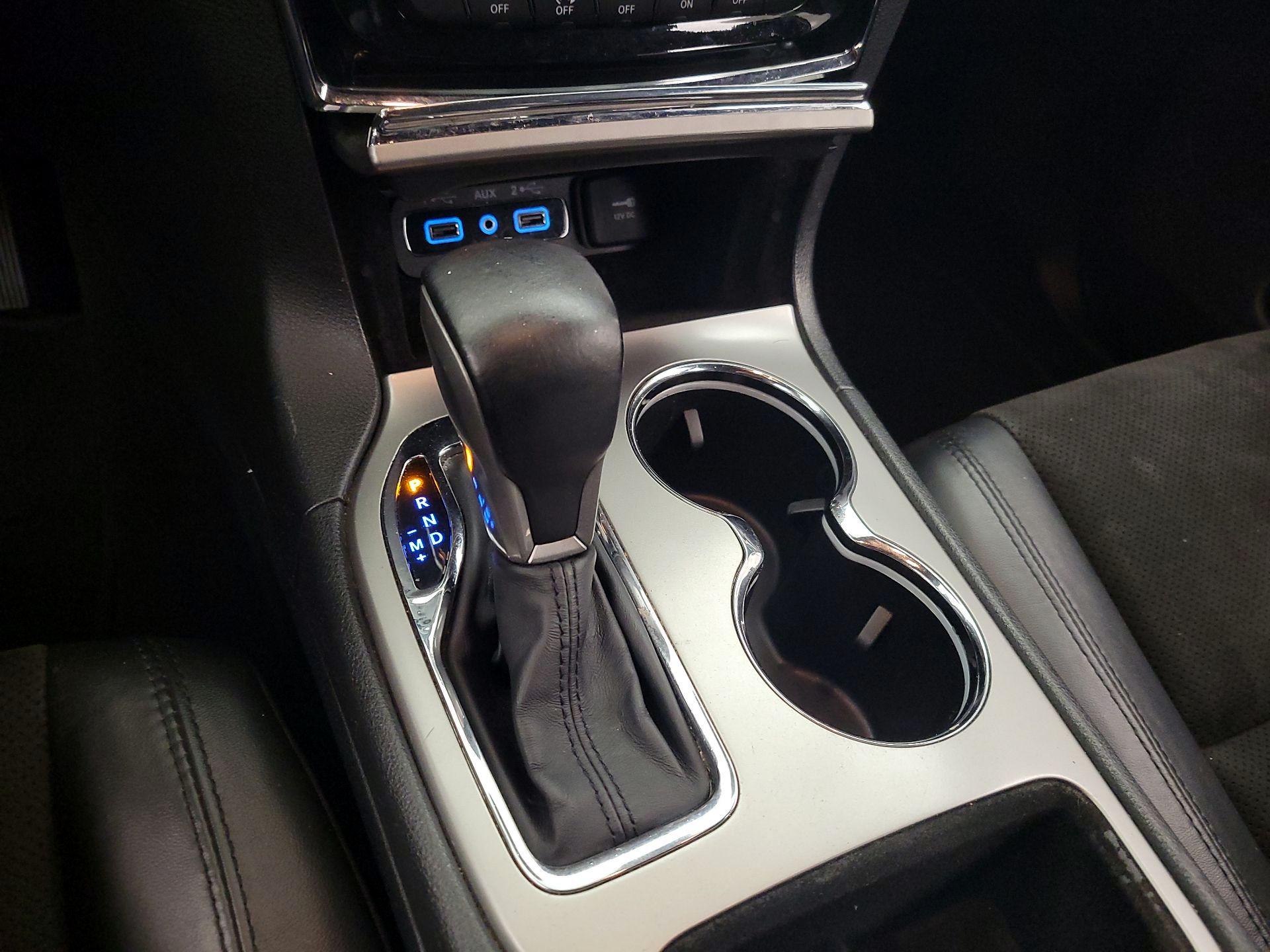 Thumbnail: 2019 Jeep Grand Cherokee - 18