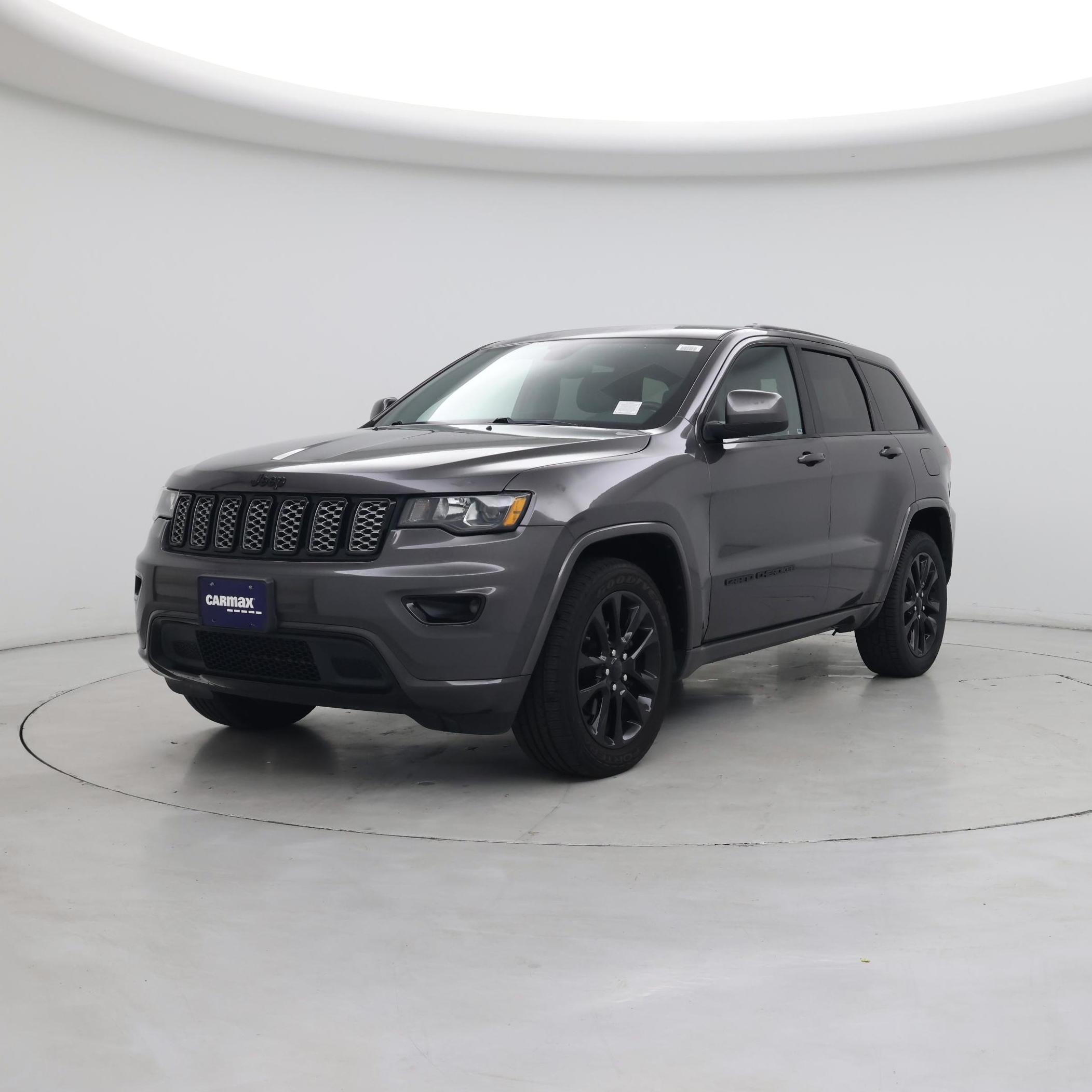 Thumbnail: 2019 Jeep Grand Cherokee - 4