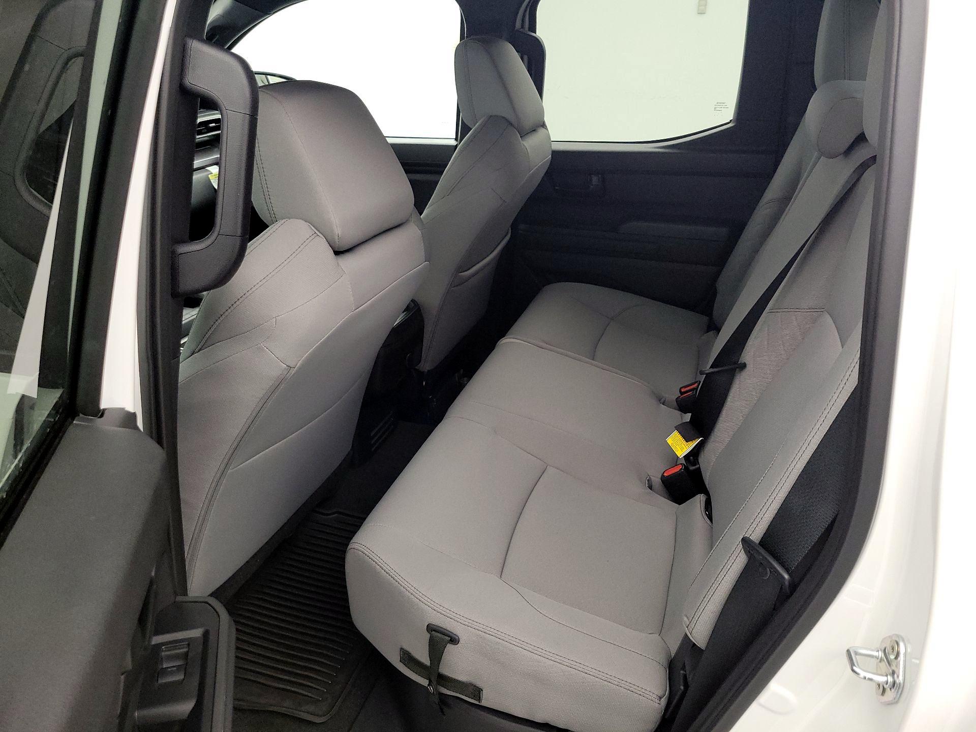 Thumbnail: 2025 Toyota Tacoma - 18