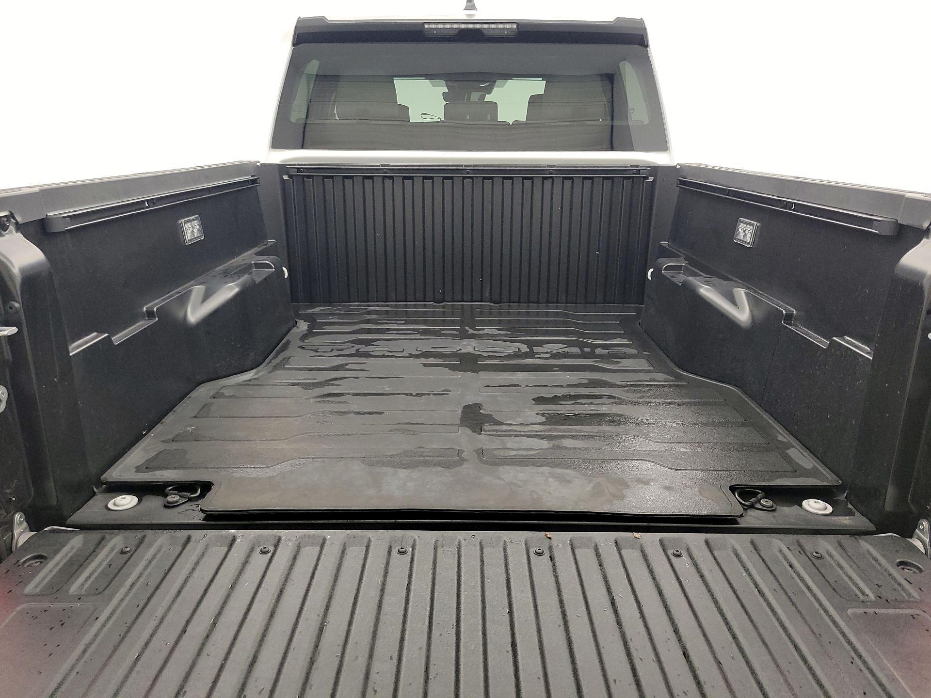 Thumbnail: 2025 Toyota Tacoma - 19