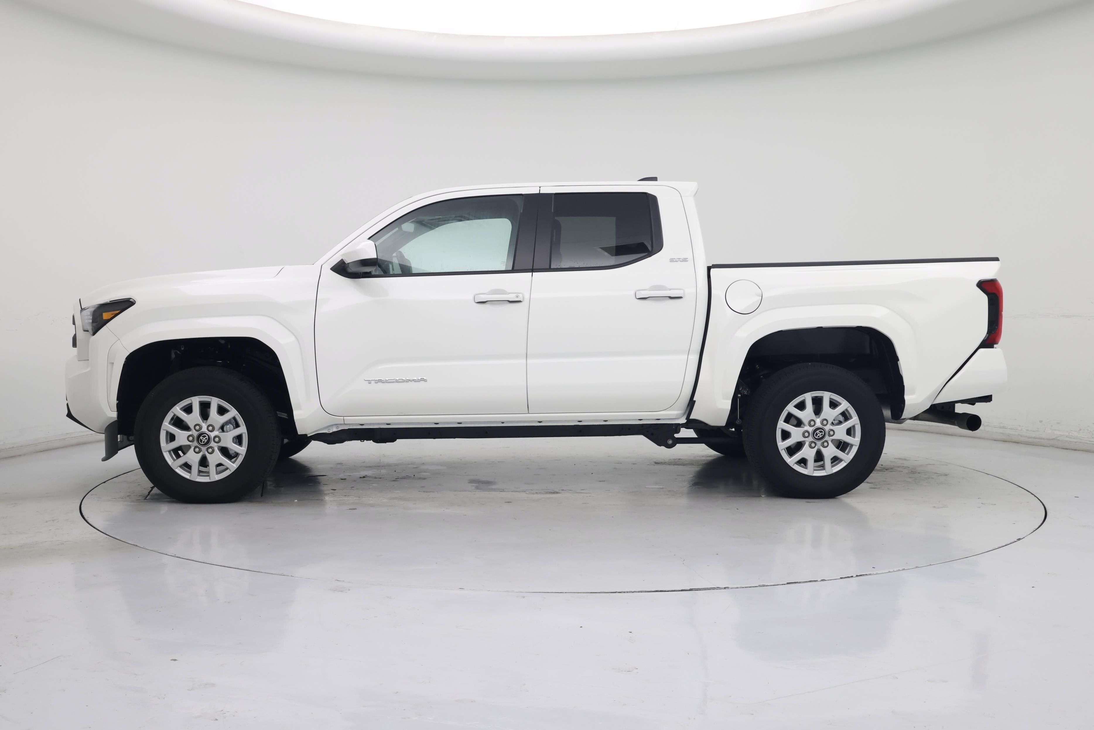 Thumbnail: 2025 Toyota Tacoma - 3