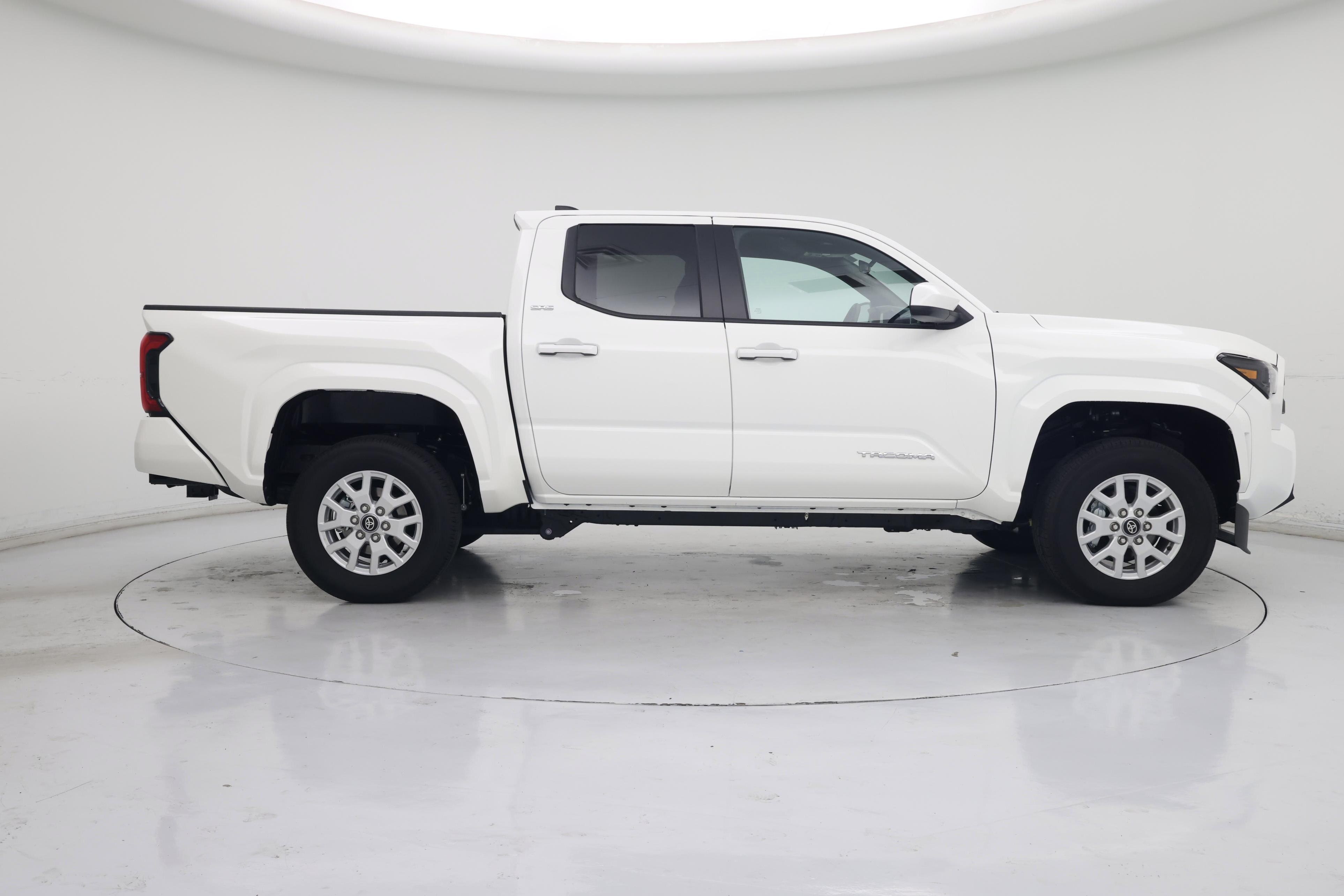 Thumbnail: 2025 Toyota Tacoma - 7