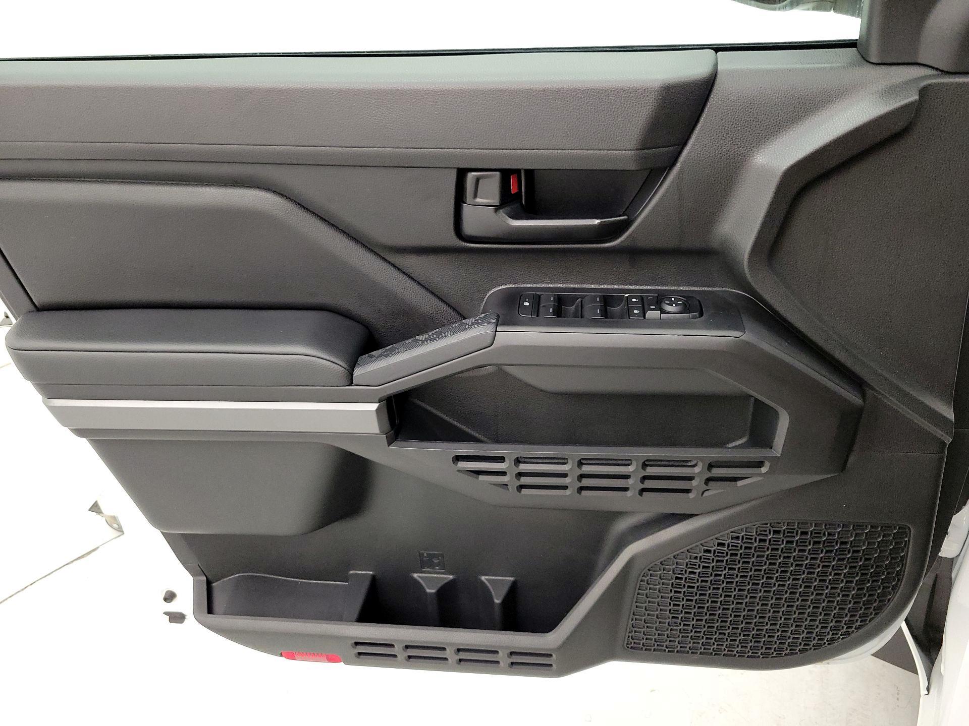 Thumbnail: 2025 Toyota Tacoma - 12