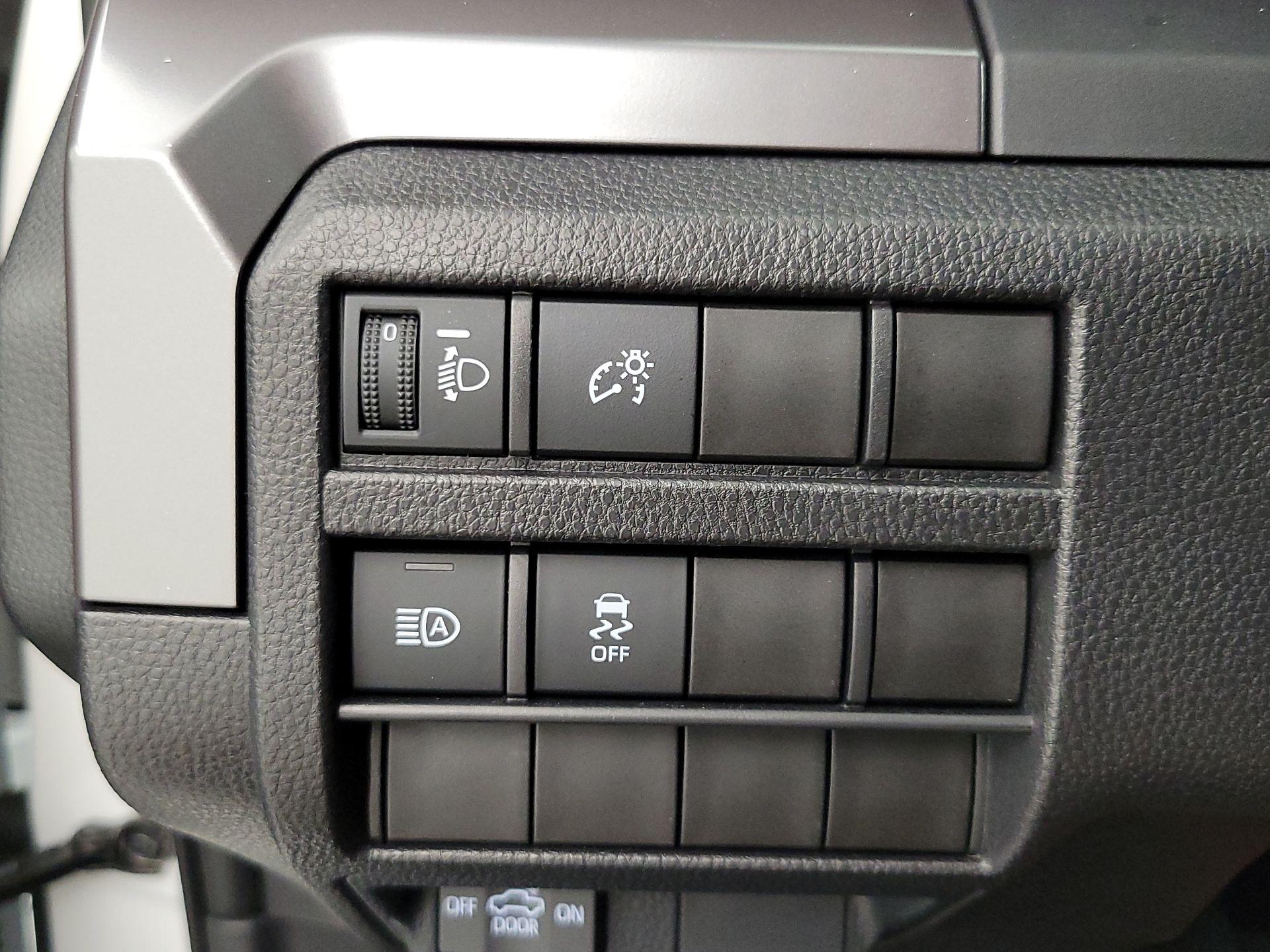 Thumbnail: 2025 Toyota Tacoma - 13