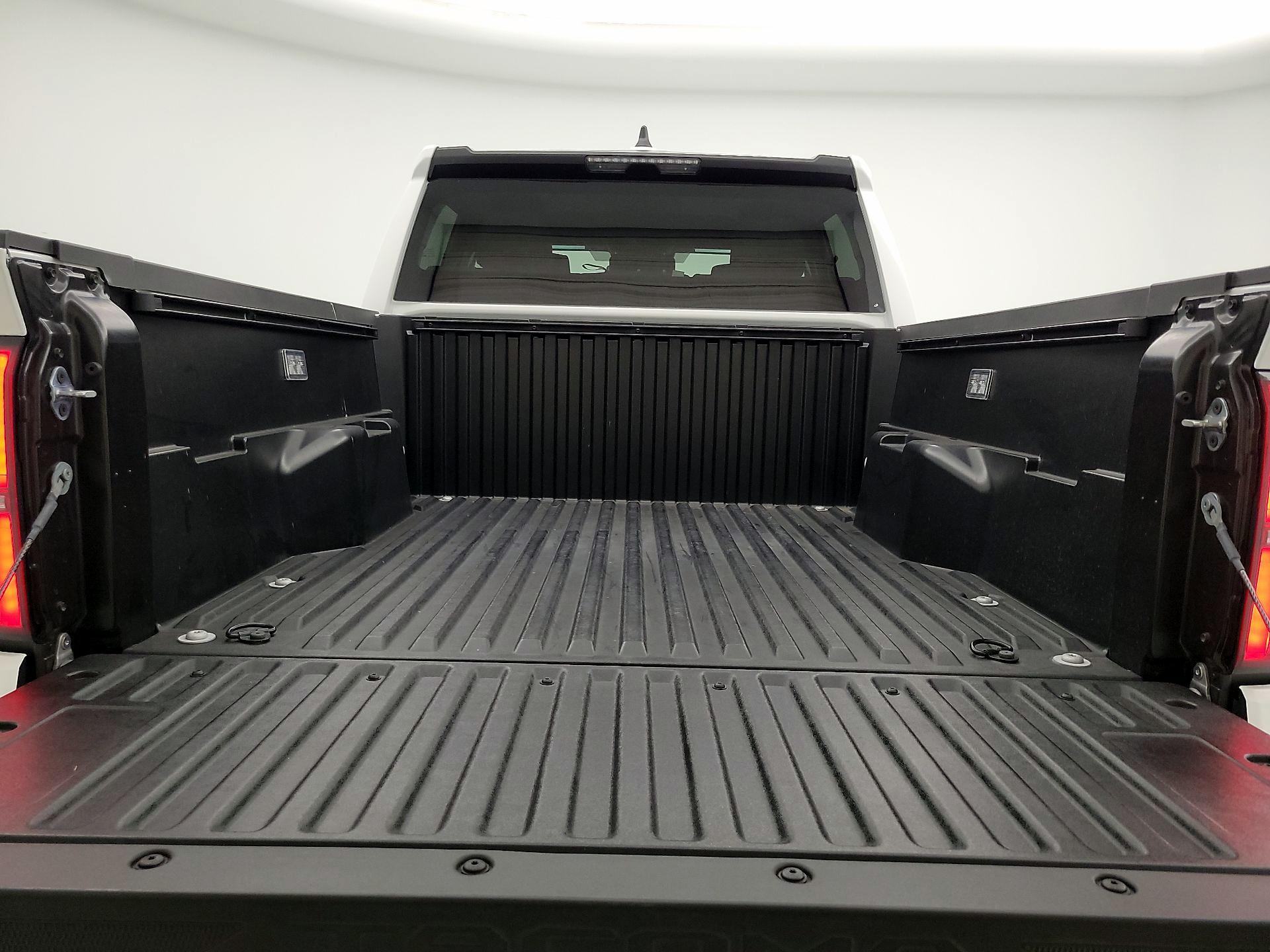 Thumbnail: 2025 Toyota Tacoma - 19