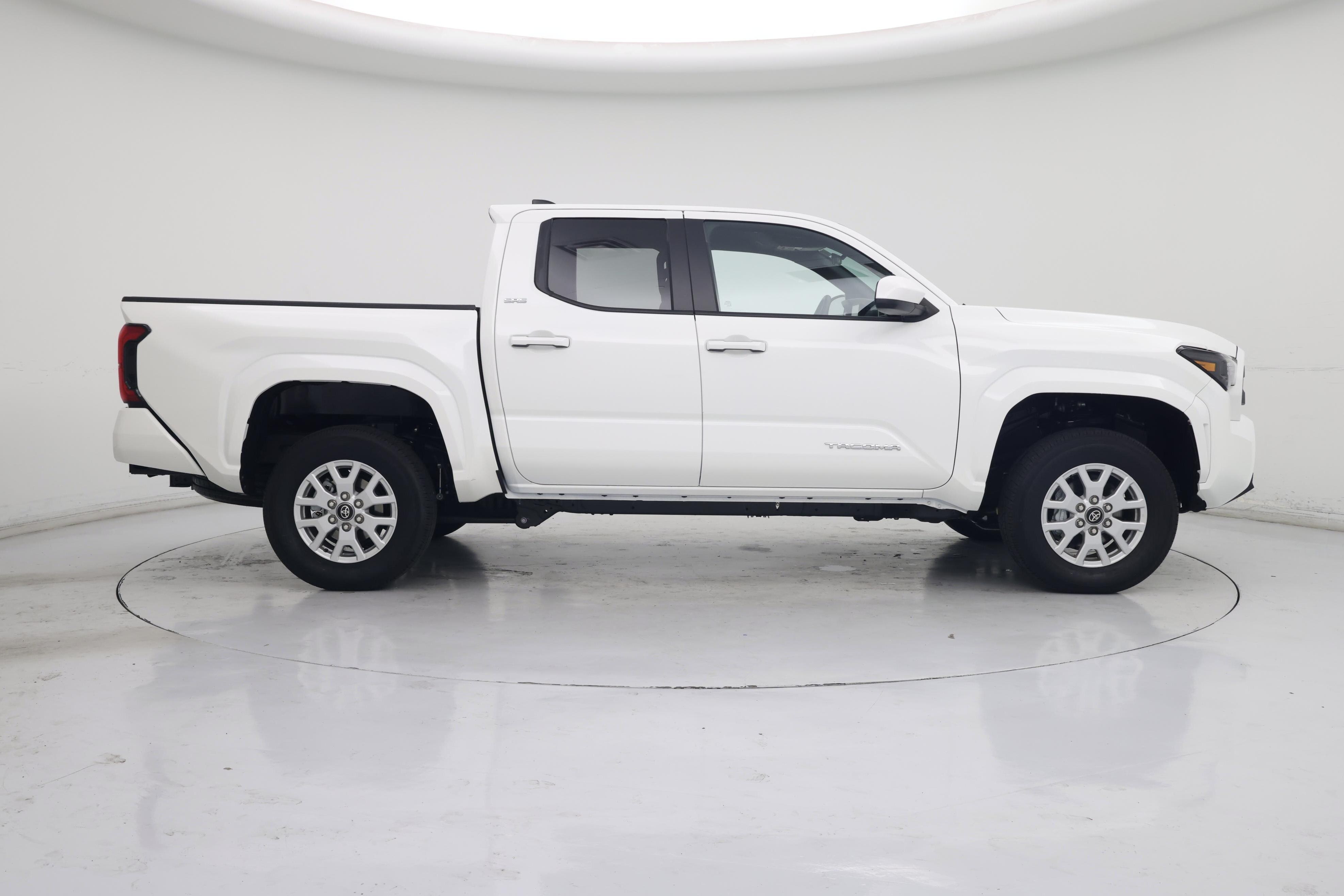 Thumbnail: 2025 Toyota Tacoma - 7