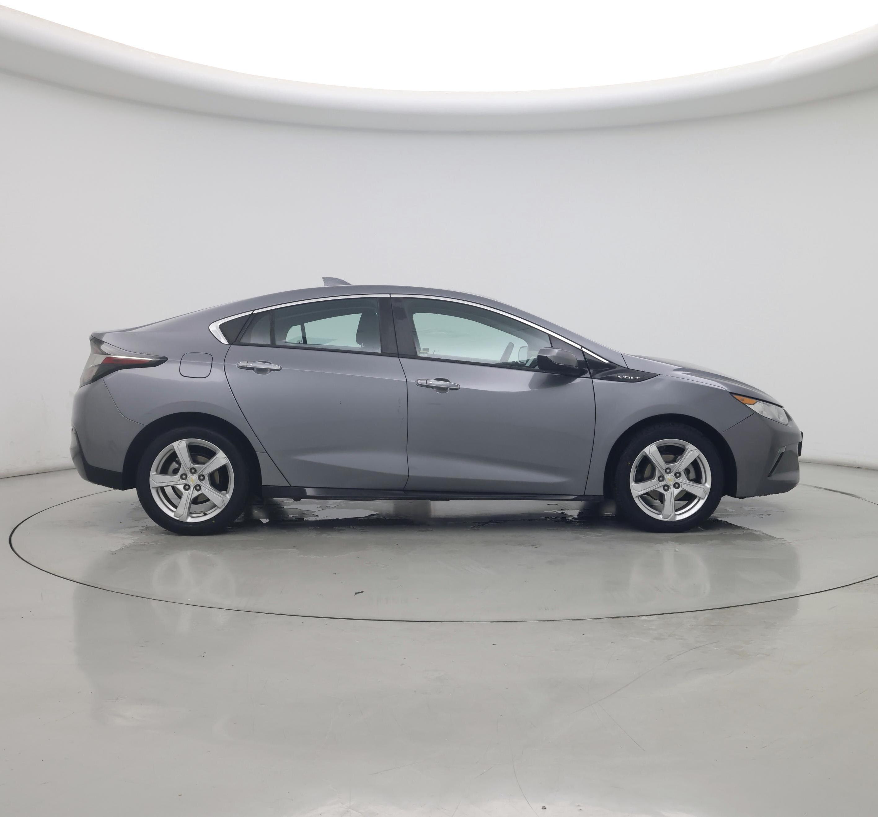 Thumbnail: 2018 Chevrolet Volt - 7