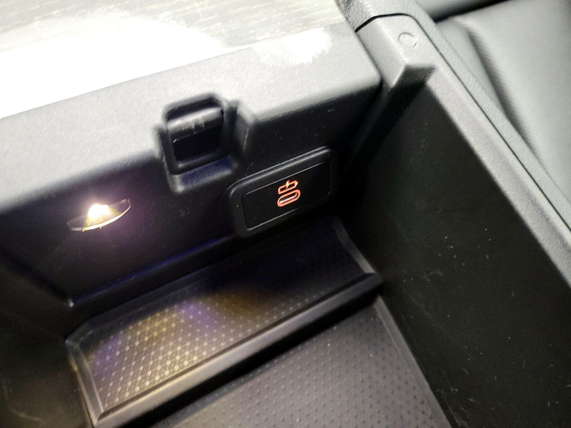 Thumbnail: 2023 BMW 4 Series - 19