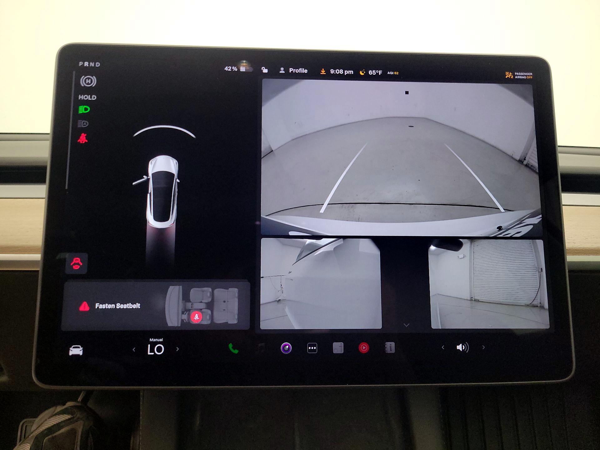 Thumbnail: 2022 Tesla Model 3 - 14