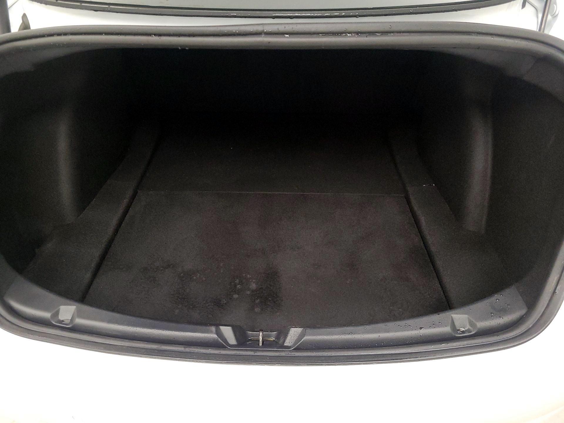 Thumbnail: 2022 Tesla Model 3 - 19