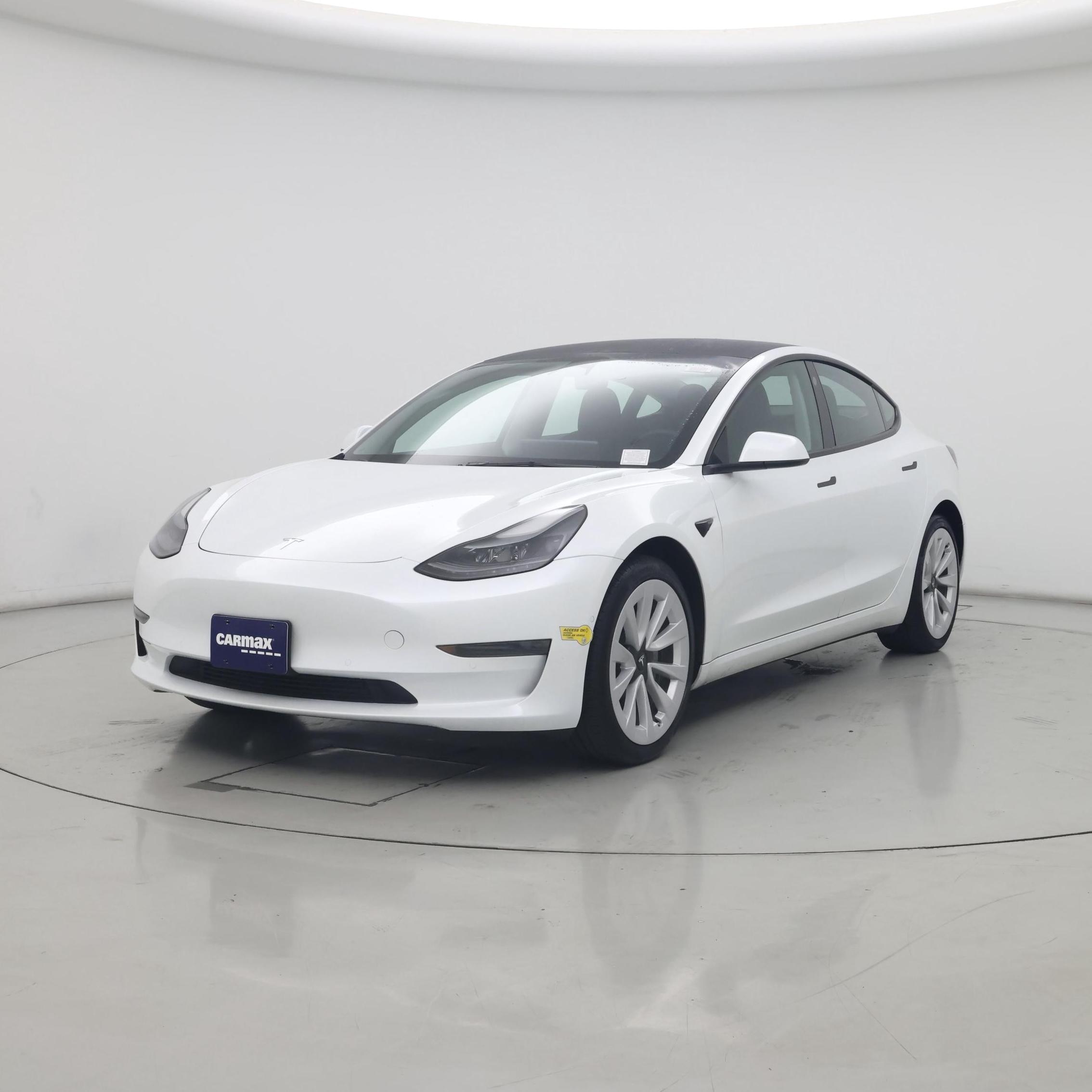 Thumbnail: 2022 Tesla Model 3 - 4