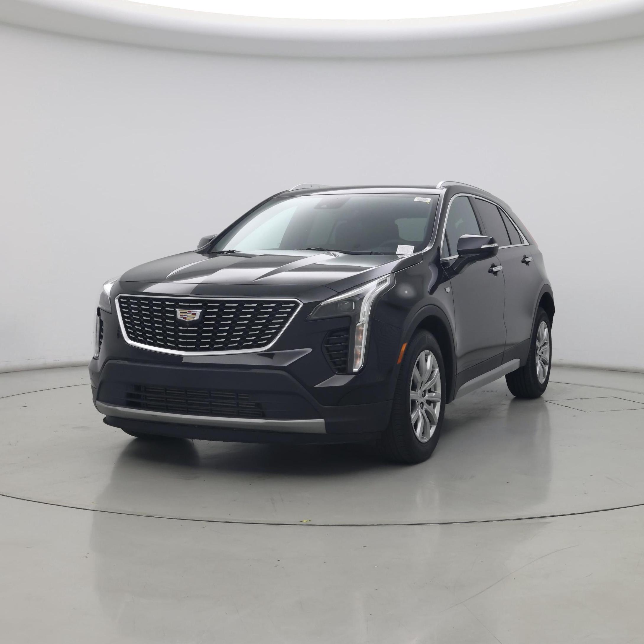 Thumbnail: 2022 Cadillac XT4 - 4