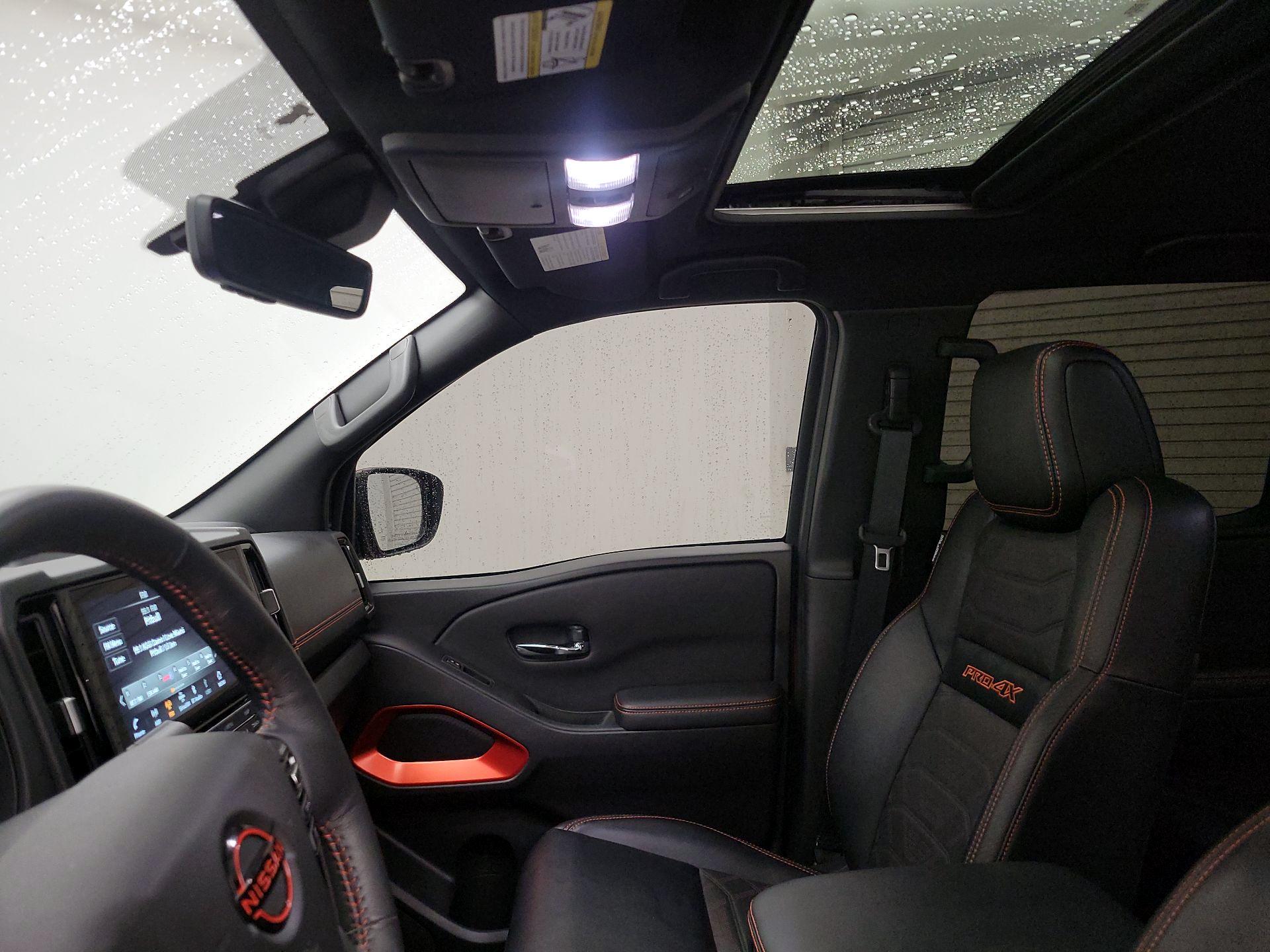 Thumbnail: 2025 Nissan Frontier - 18