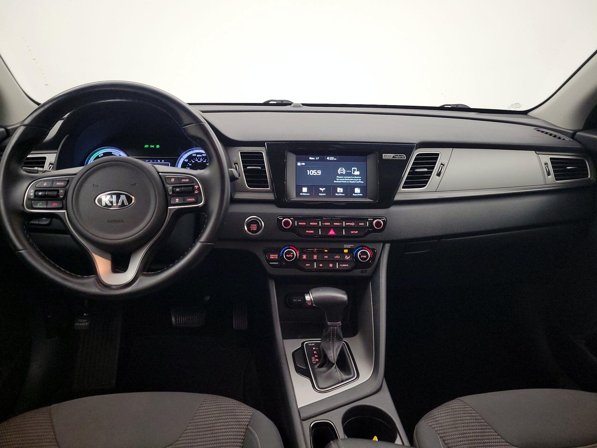 Thumbnail: 2019 Kia Niro - 9