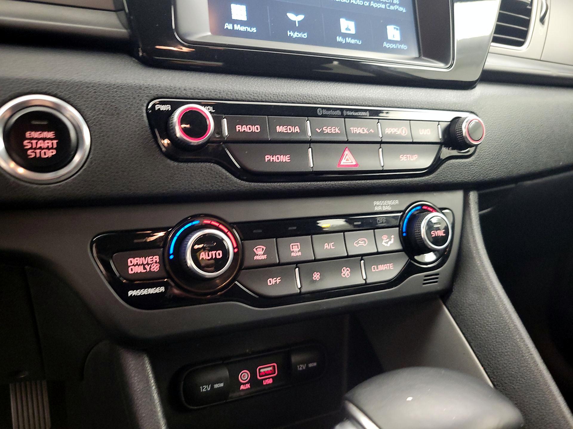 Thumbnail: 2019 Kia Niro - 16